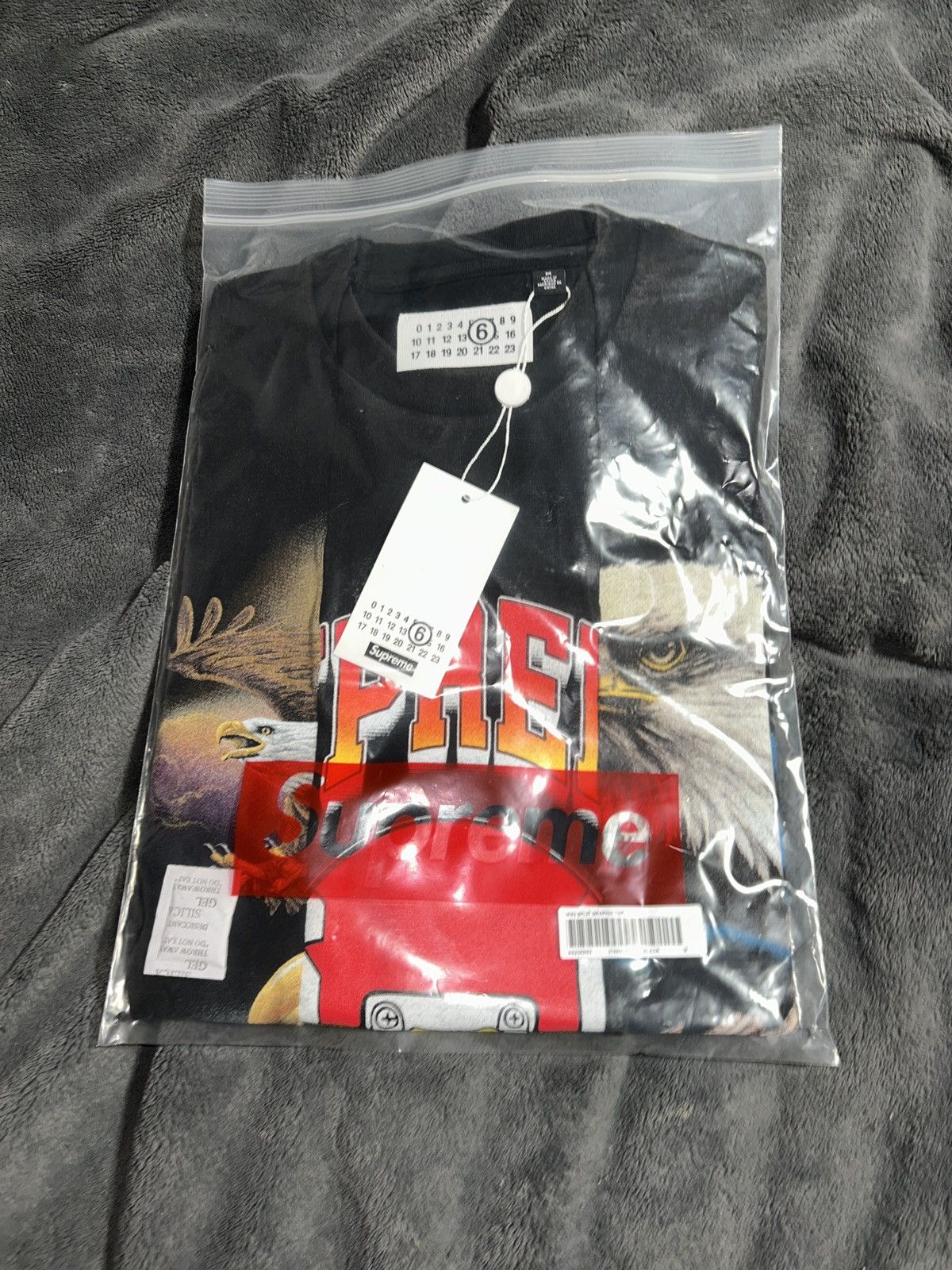 Maison Margiela × Supreme Supreme mm6 maison margiela split eagle top medium Size US M / EU 48-50 / 2 - 1 Thumbnail