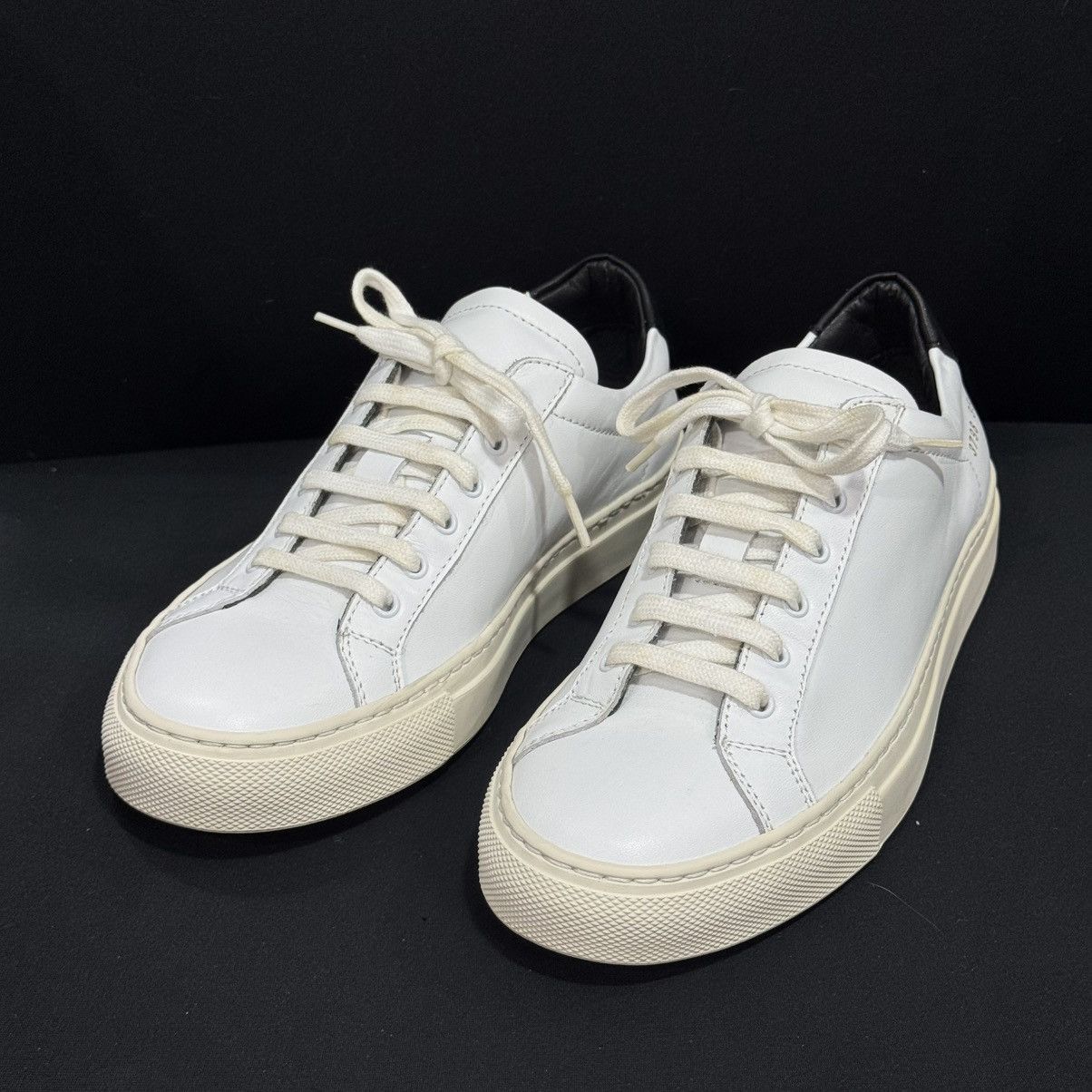 Common Projects Common Projects Women’s Achilles Low – White/Black Size US 5 / IT 35 - 9 Thumbnail