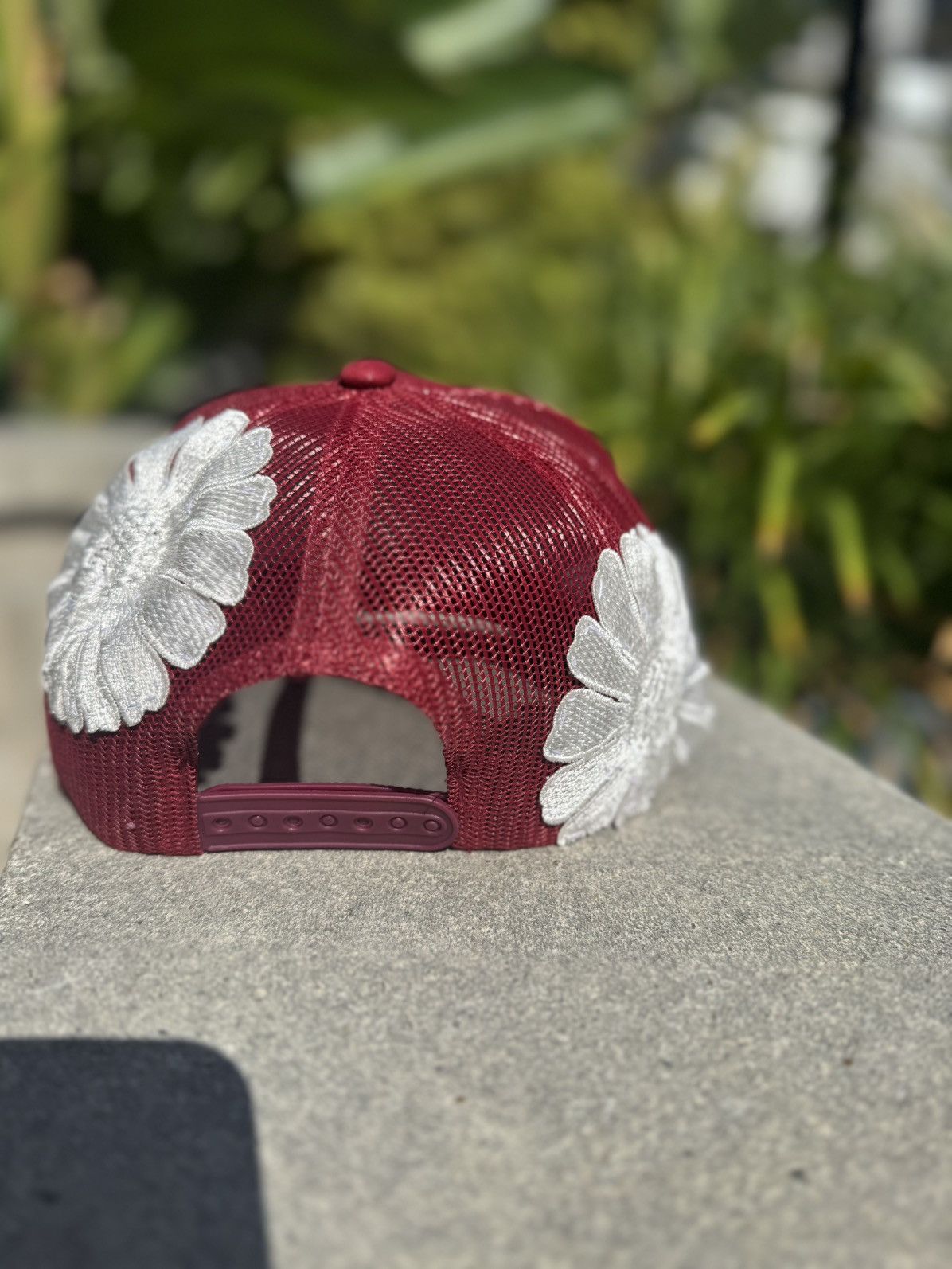 Bass Pro Shops Red bass pro hat with white flowers Size ONE SIZE - 3 Thumbnail