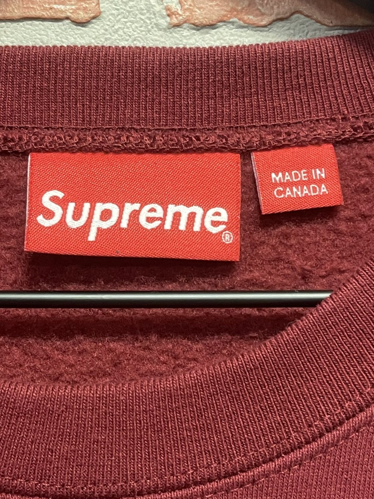 Supreme Size M - Supreme Crewneck Red Brand New Size US M / EU 48-50 / 2 - 7 Thumbnail