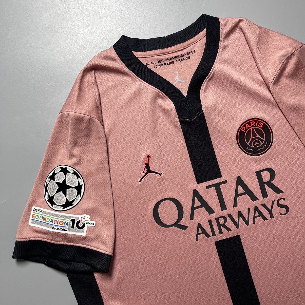 Nike NWT PSG NIKE 2024/2025 FOOTBALL THIRD JERSEY #14 DESIRE DOUE Size US L / EU 52-54 / 3 - 4 Thumbnail