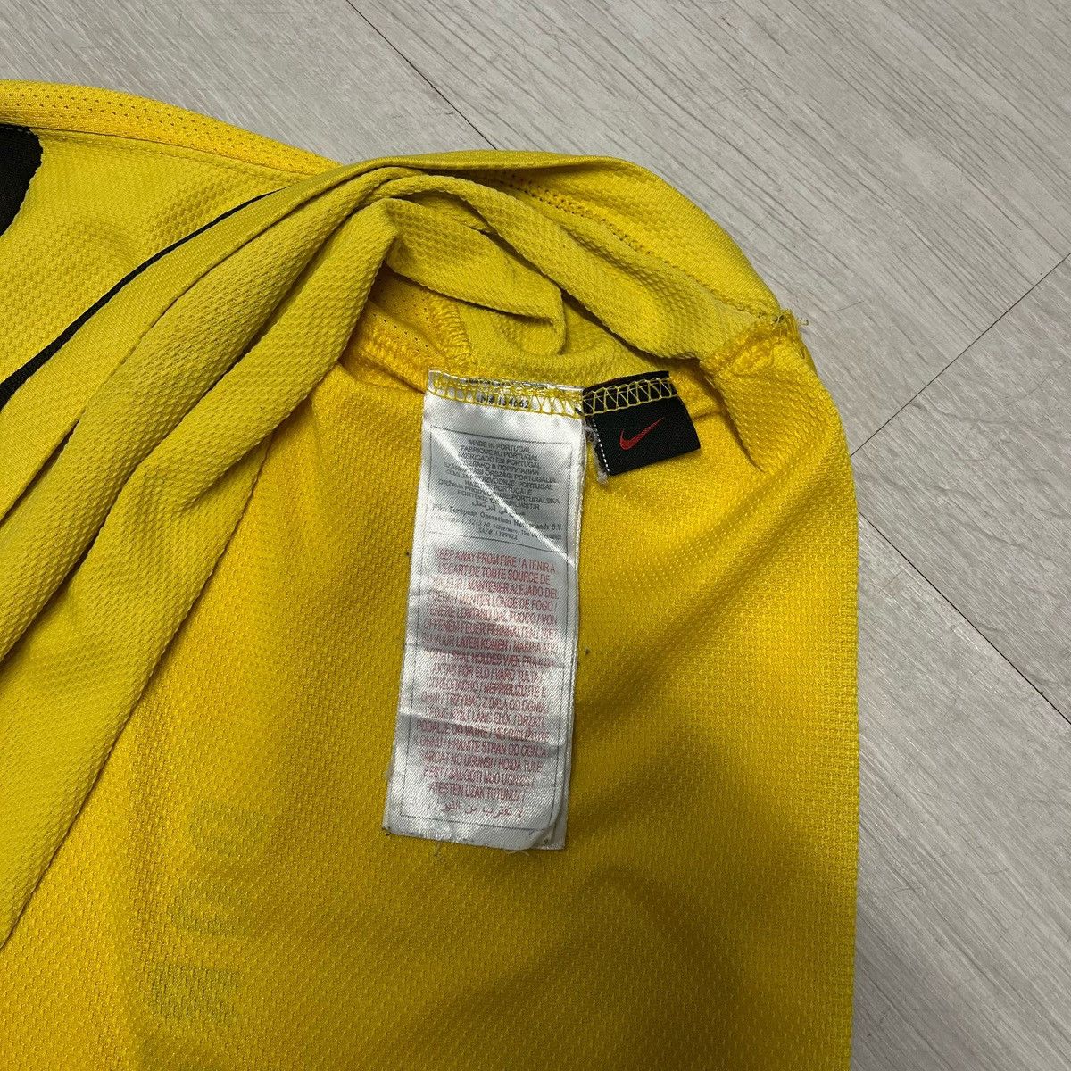 Nike Nike Borussia Dortmund 2007/2008 #10 Pertic Size US M / EU 48-50 / 2 - 5 Thumbnail