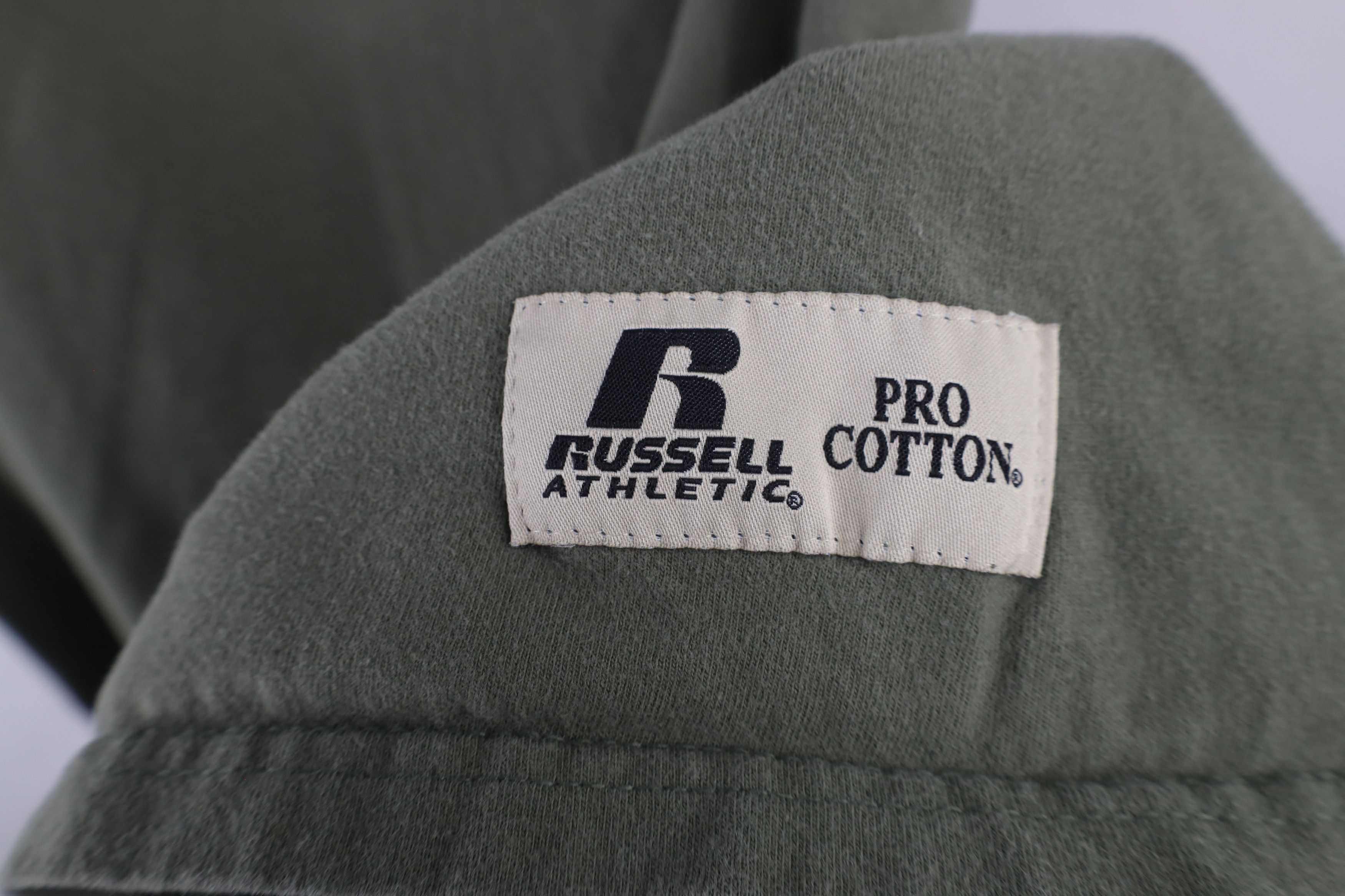 Russell Athletic × Vintage Vintage 90s Russell Athletic Cotton Pocket T-Shirt Green Size US L / EU 52-54 / 3 - 6 Thumbnail
