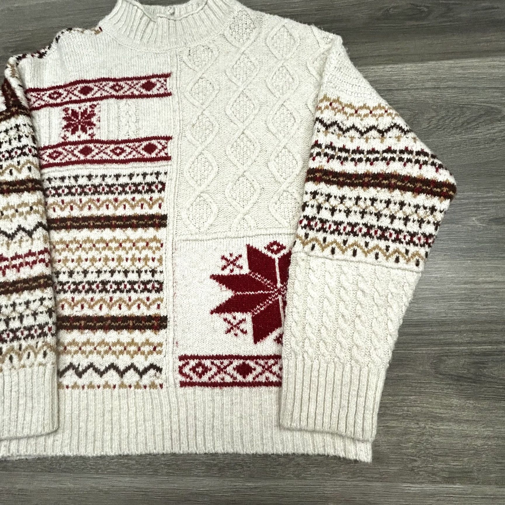 American Eagle Outfitters VINTAGE American Eagle Outfitters Sweater Womens XL White Fair Isle Mock Neck Christmas Y2K Size XL / US 12-14 / IT 48-50 - 4 Thumbnail