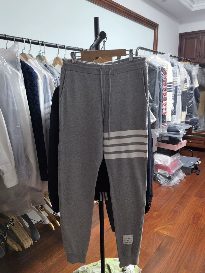 Thom Browne thom browne Size 1 Sweatpants 2503-Nextarrow Size US 30 / EU 46 - 1 Thumbnail