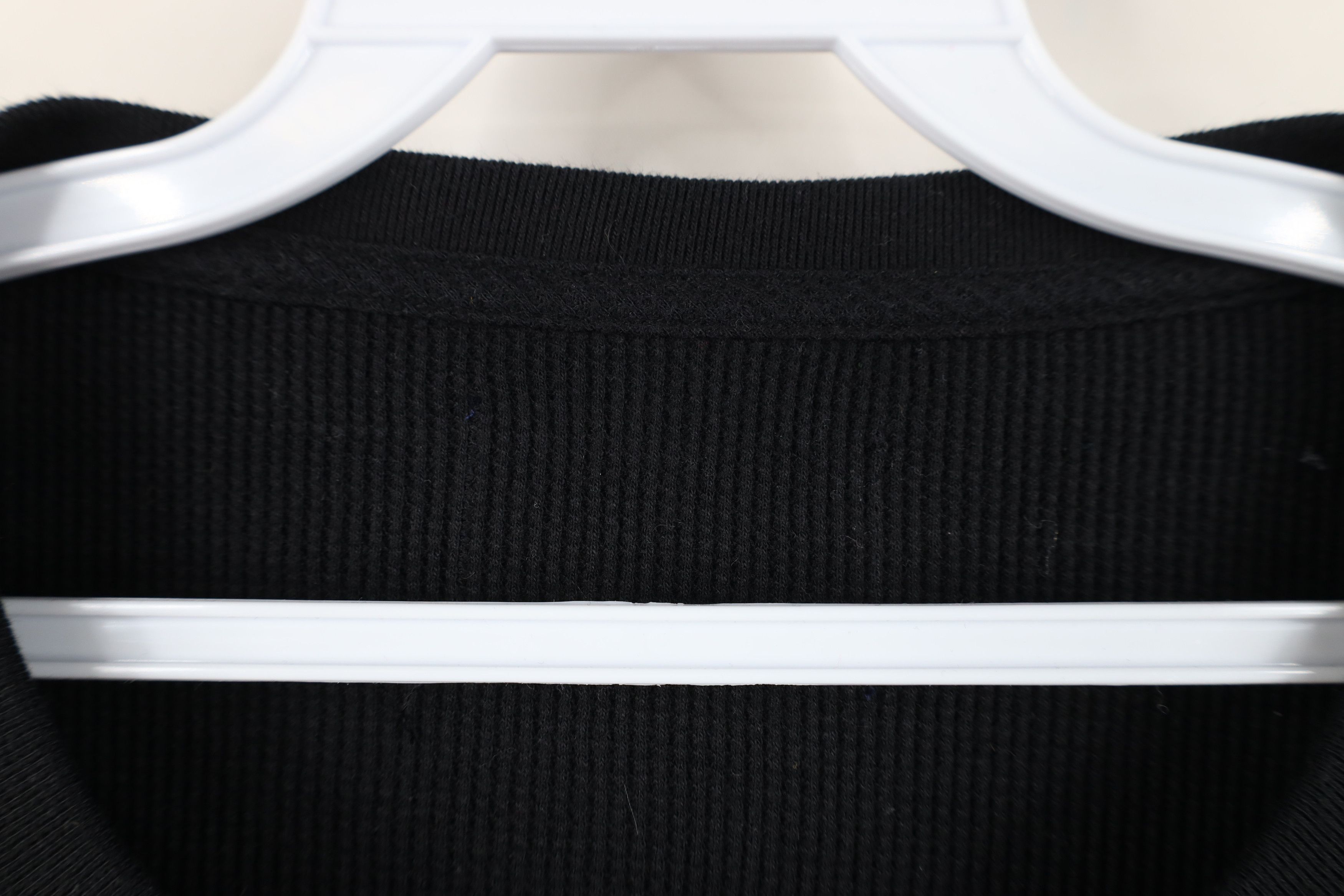 Vintage Vintage Streetwear Thermal Waffle Knit Henley T-Shirt Black Size US XXL / EU 58 / 5 - 6 Thumbnail