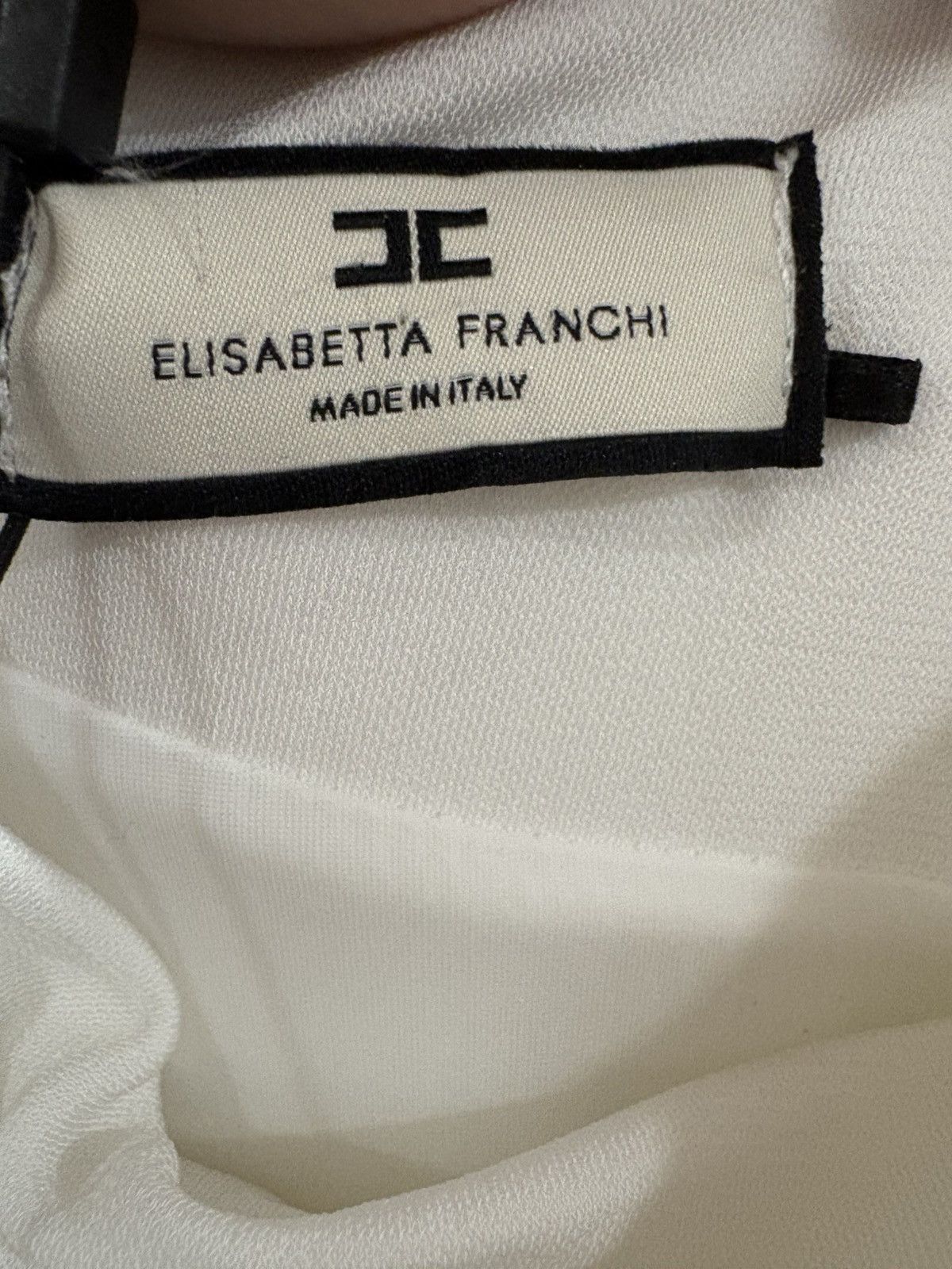 Elisabetta Franchi Long white Elisabetta Franchi gown - sequins and side slit Size XS / US 0-2 / IT 36-38 - 2 Thumbnail