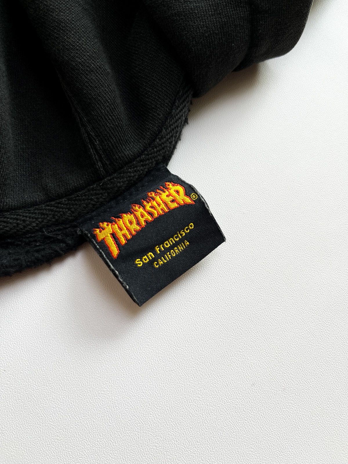 Thrasher thrasher basic burn logo zip hoodie black vintage 90s Size US L / EU 52-54 / 3 - 5 Thumbnail