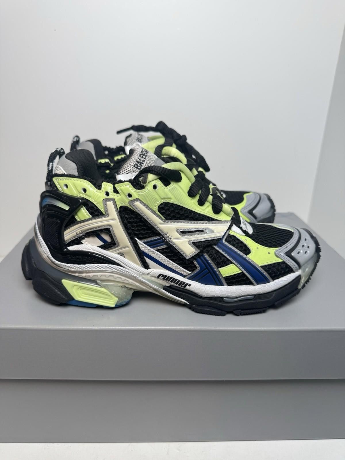Balenciaga Balenciaga Runner Sneakers Green Blue Grey Women’s Size 35 Size US 5 / IT 35 - 1 Thumbnail
