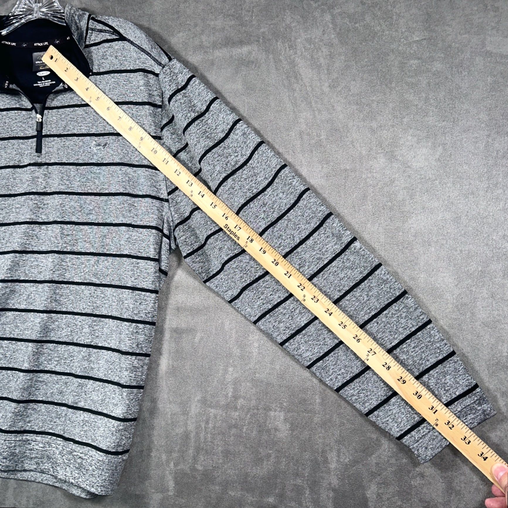 Vintage Greg Norman Play Dry Mens L Long Sleeve 1/4 Zip Golf Pullover Gray Shirt Size US L / EU 52-54 / 3 - 7 Thumbnail