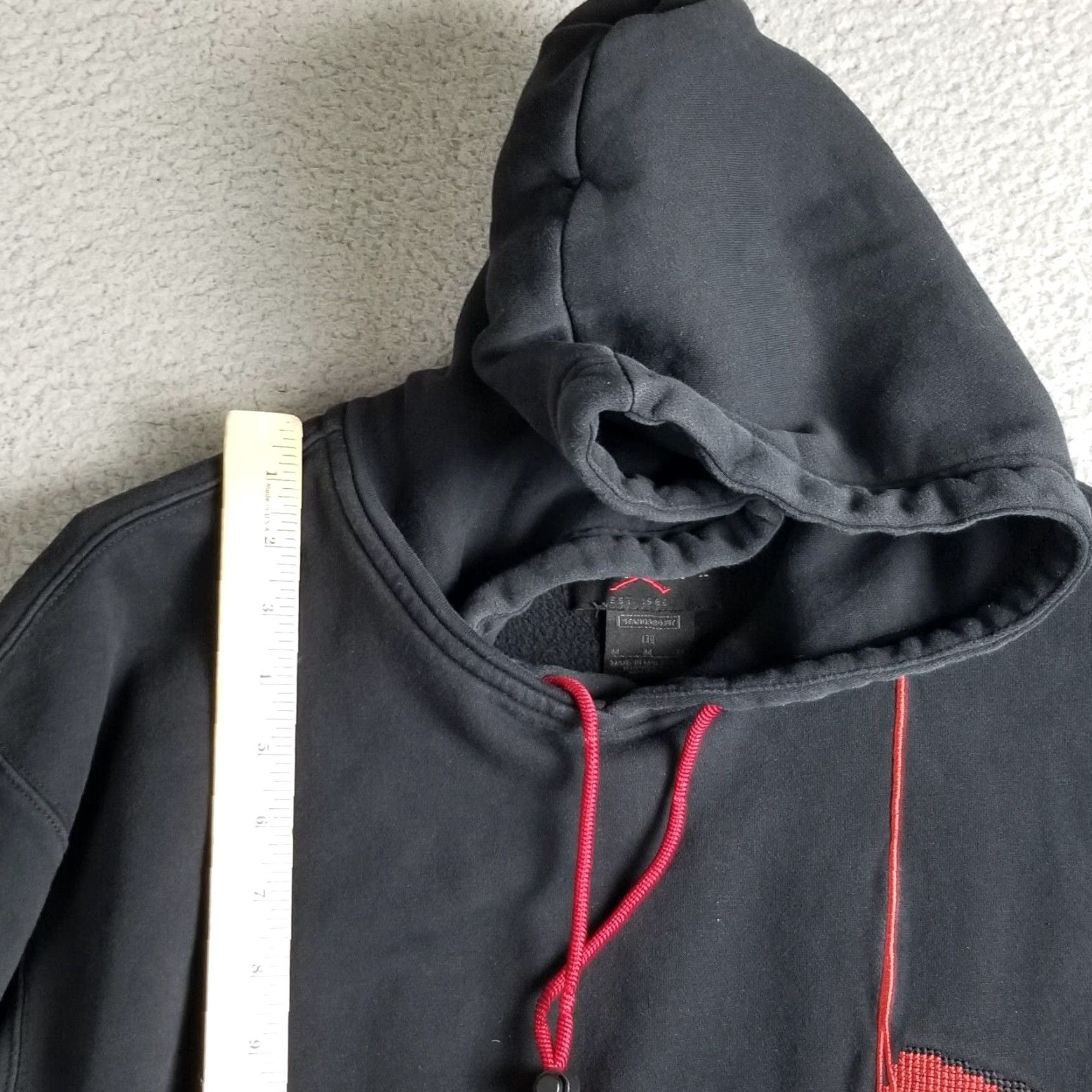 Jordan Brand Jordan Hoodie Men MEDIUM Embroidered Jumpman Holiday Black CT3457-010 Size US M / EU 48-50 / 2 - 3 Thumbnail