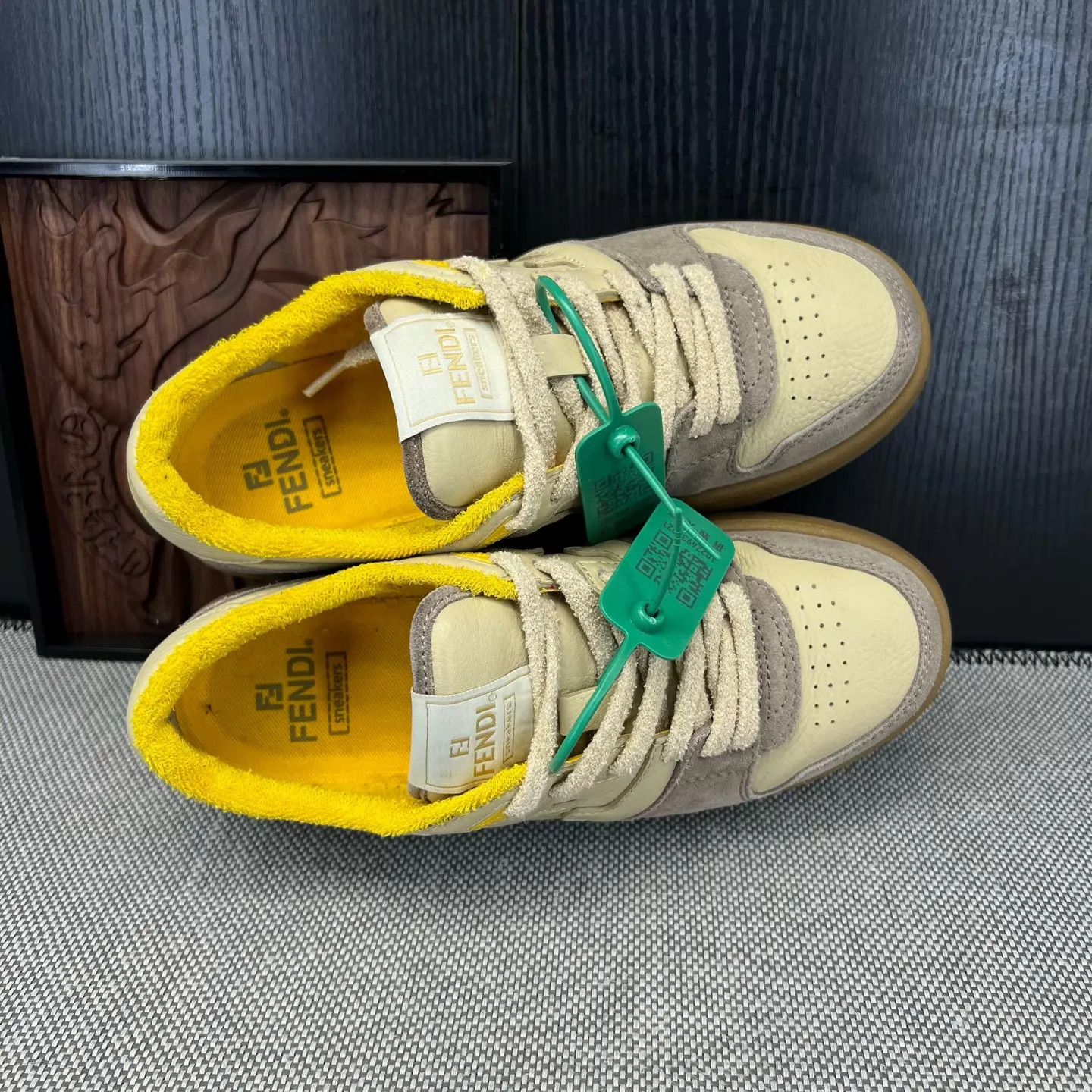 Fendi Fendi Match Beige 6/40 New Shoes Size US 7 / EU 40 - 8 Thumbnail