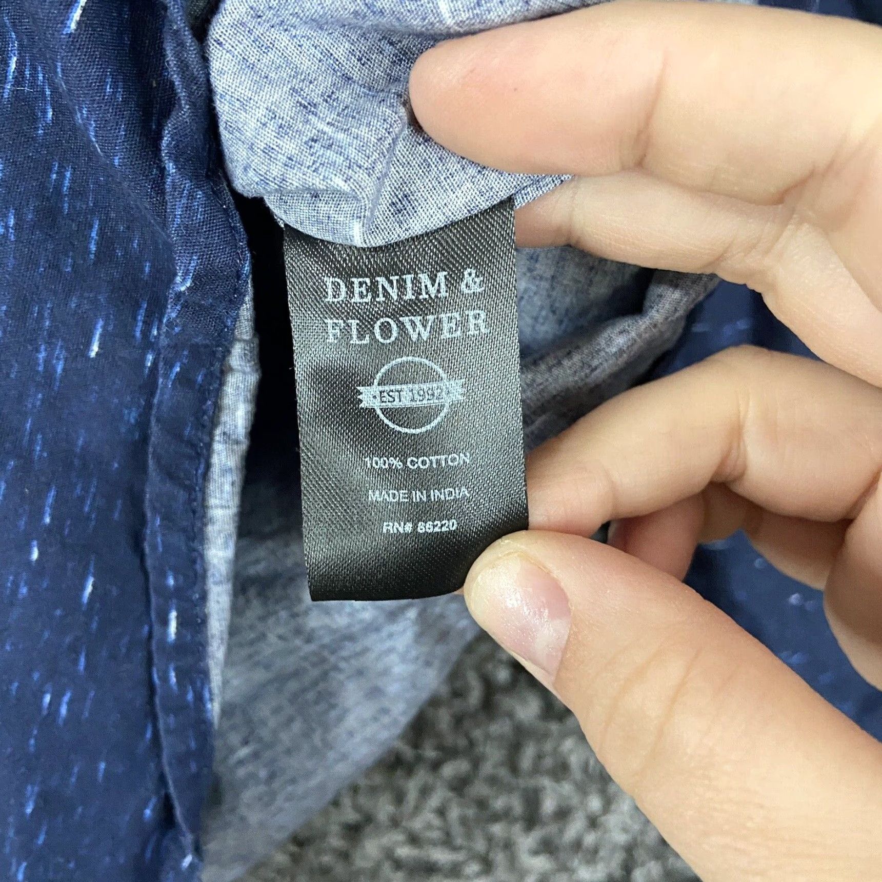 Denime DENIM & FLOWER Shirt Men L Blue Heather Long Sleeve Button-Up Den​im Floral Theme Mens Large Blue Heather Button-Up Shirt Size US L / EU 52-54 / 3 - 7 Thumbnail