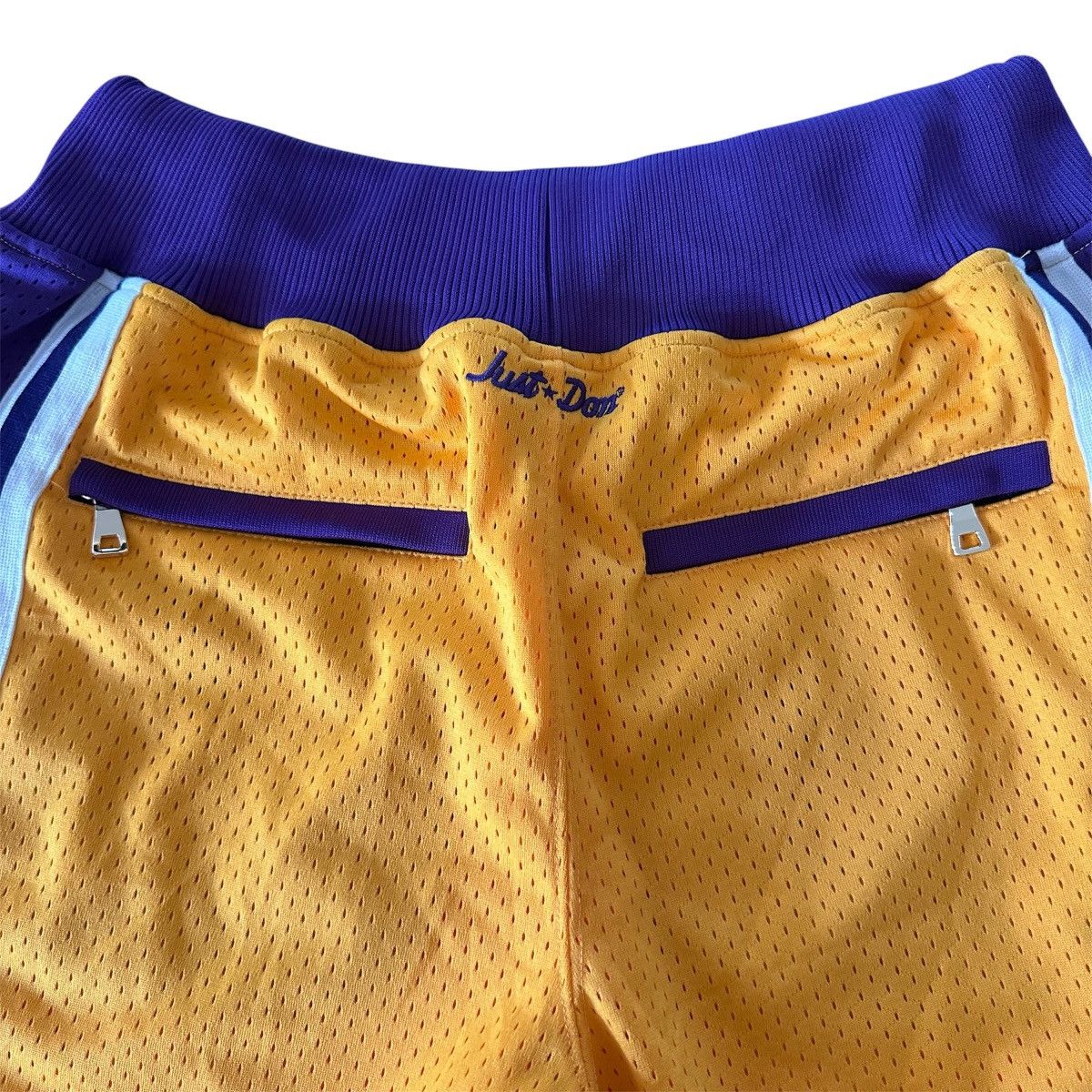 Just Don × Mitchell & Ness Brand New Rare Los Angeles Lakers Just Don Shorts M Size US 32 / EU 48 - 6 Thumbnail