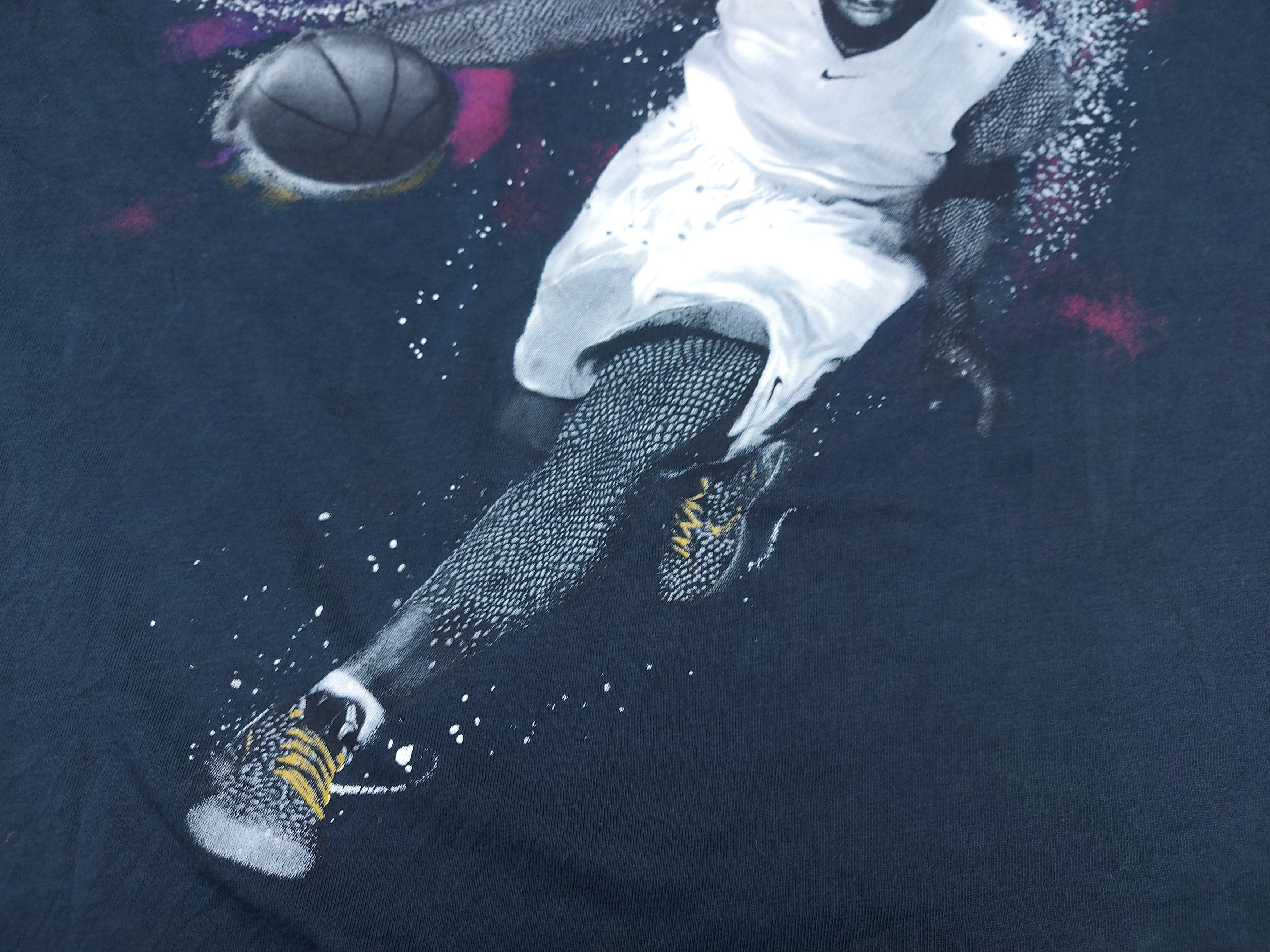 Nike × Vintage Nike Dri-Fit Kobe Bryant Space TEE Size US M / EU 48-50 / 2 - 4 Thumbnail