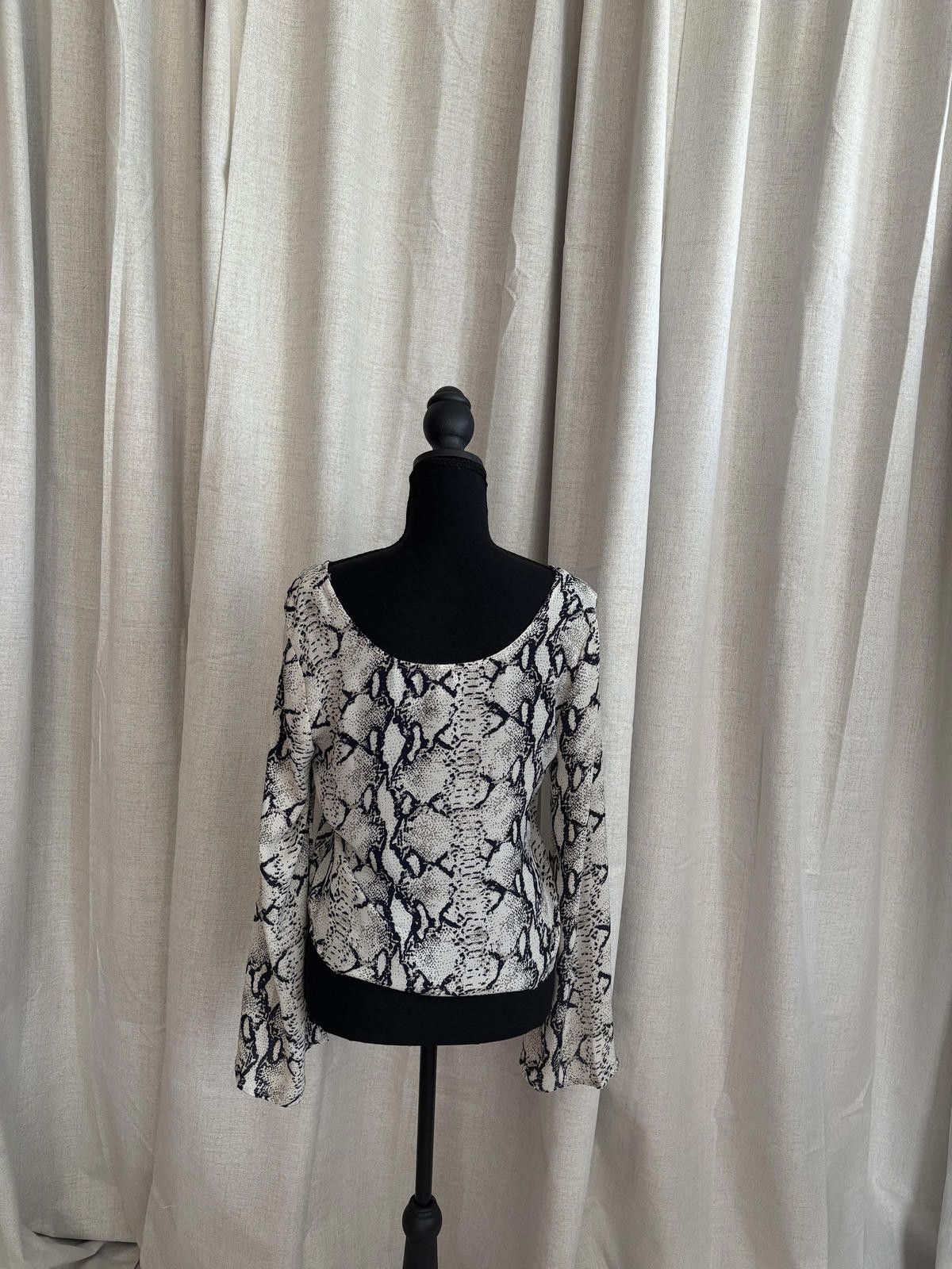 PT Torino Whimsy goth Fairy bell Sleeve Top Medium Size M / US 6-8 / IT 42-44 - 3 Thumbnail