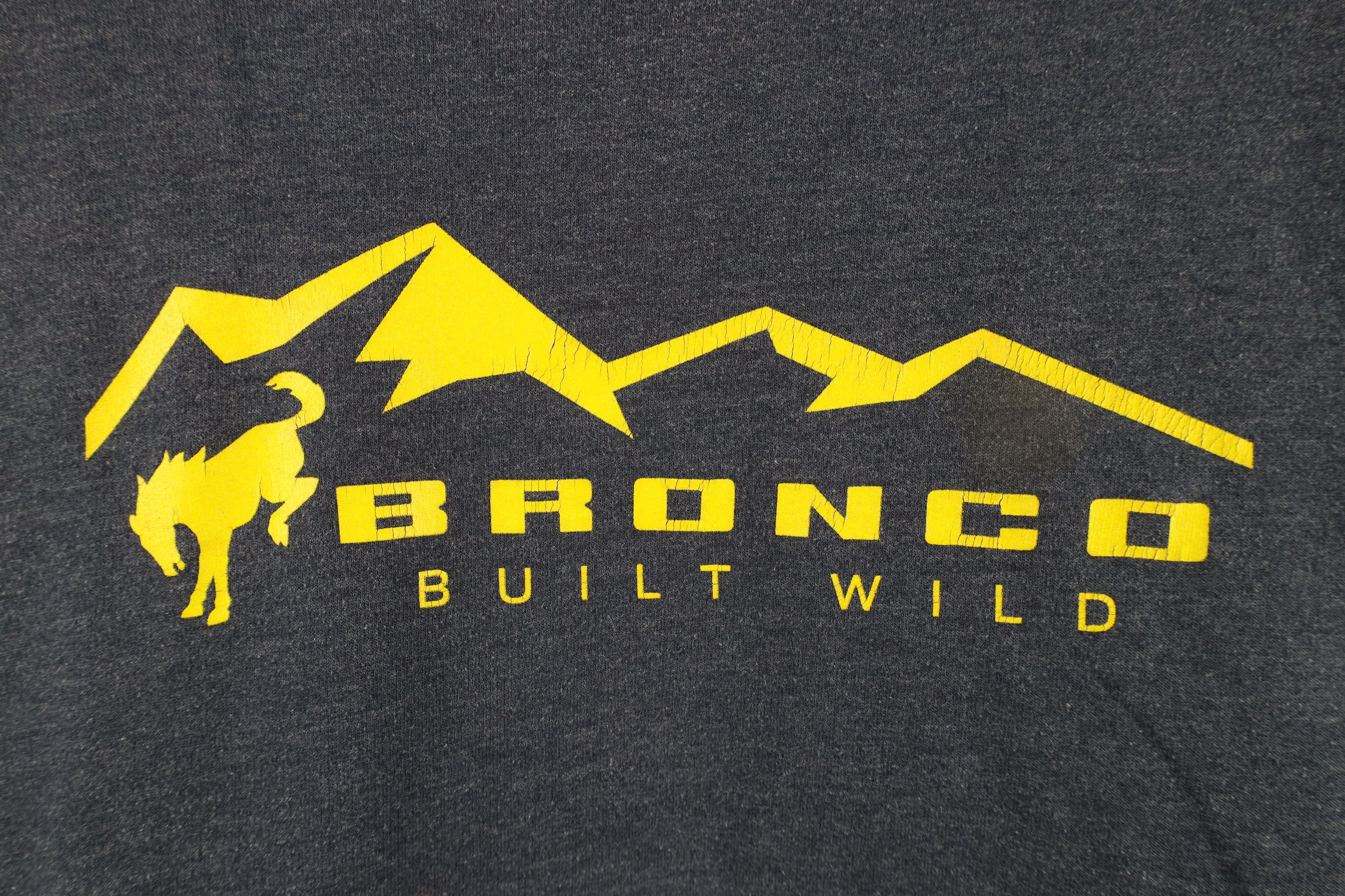 Vintage Ford Motor Company Spell Bronco Built Wild Hoodie Sweatshirt Size US L / EU 52-54 / 3 - 4 Thumbnail