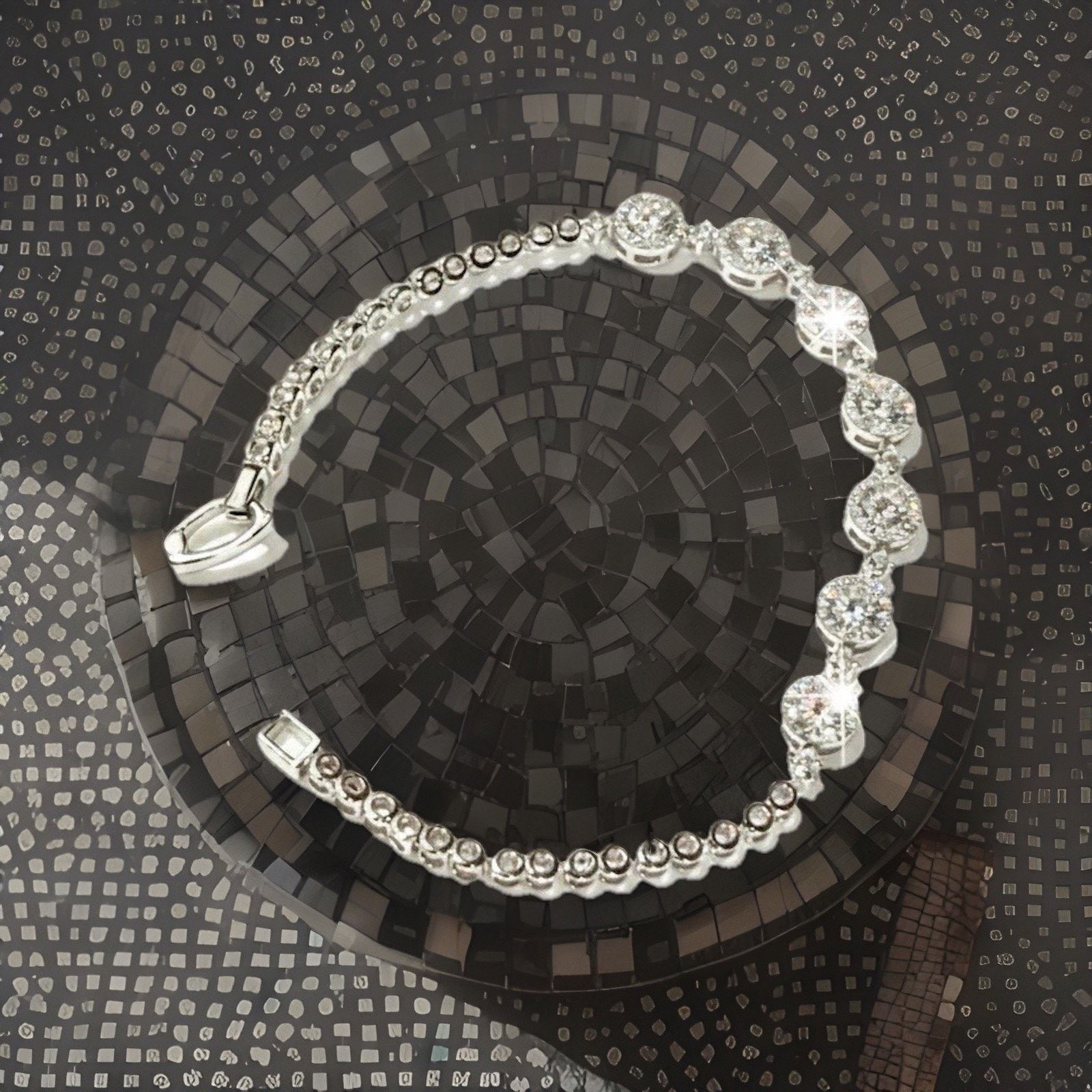 & Other Stories Moissanite Star Flower Women Bracelet Adjustable 925S Silver Size ONE SIZE - 3 Thumbnail