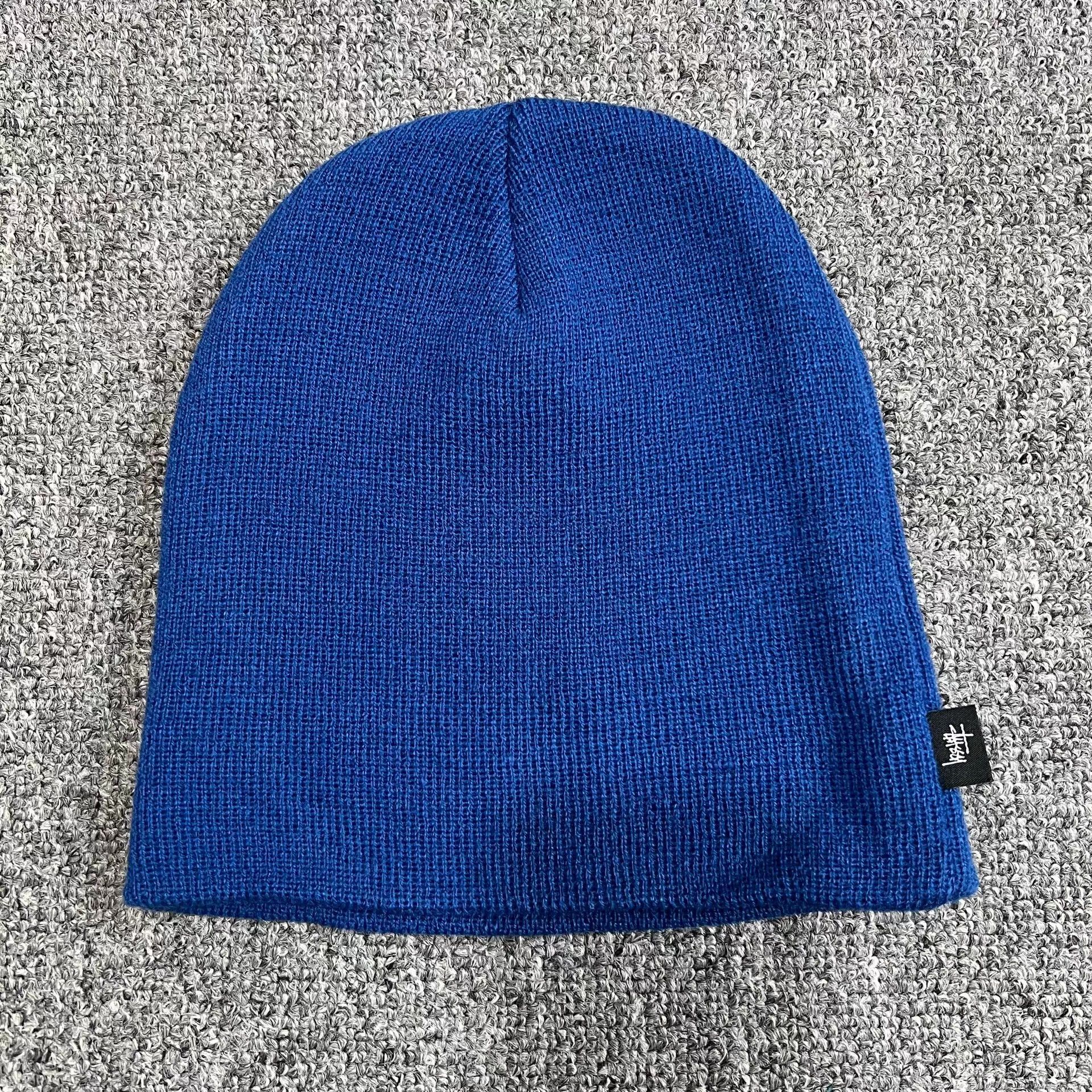 Stussy Stussy classic solid color small flag label knit beanie Q7 Size ONE SIZE - 8 Thumbnail