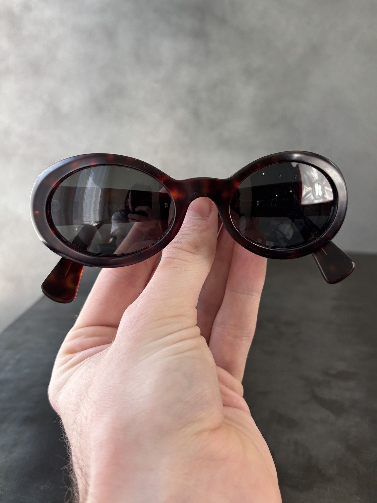 Vogue Vintage Vogue Sunglasses 1990s Made in Italy Oval Y2K VO2167 Size ONE SIZE - 22 Thumbnail