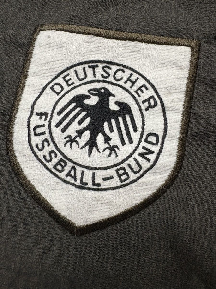 Adidas Vintage 90s Adidas DFB Germany Football Soccer Shorts Size US 34 / EU 50 - 6 Thumbnail