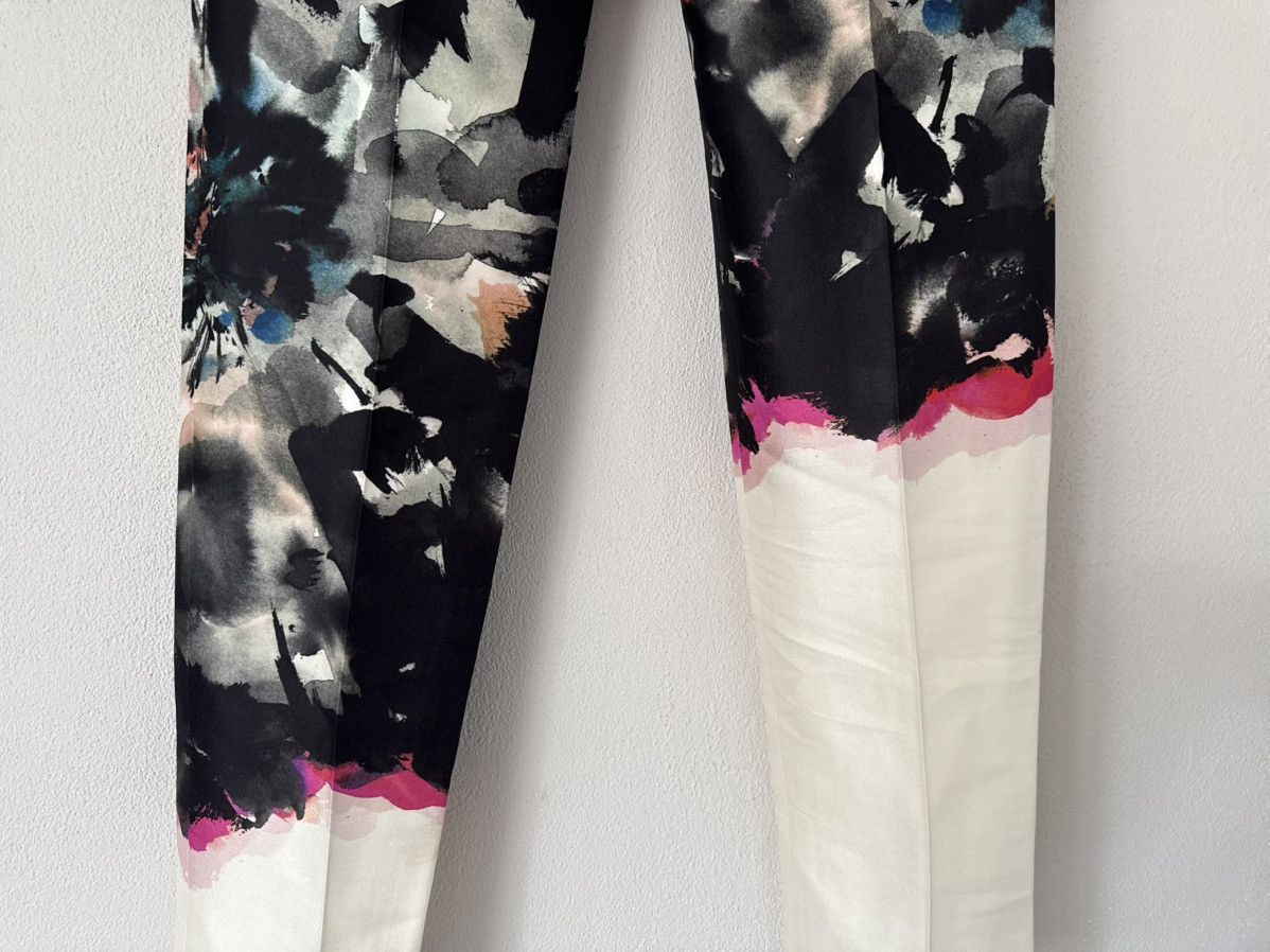 Alexander McQueen Abstract Floral Trousers in Wool-Silk Size US 32 / EU 48 - 9 Thumbnail