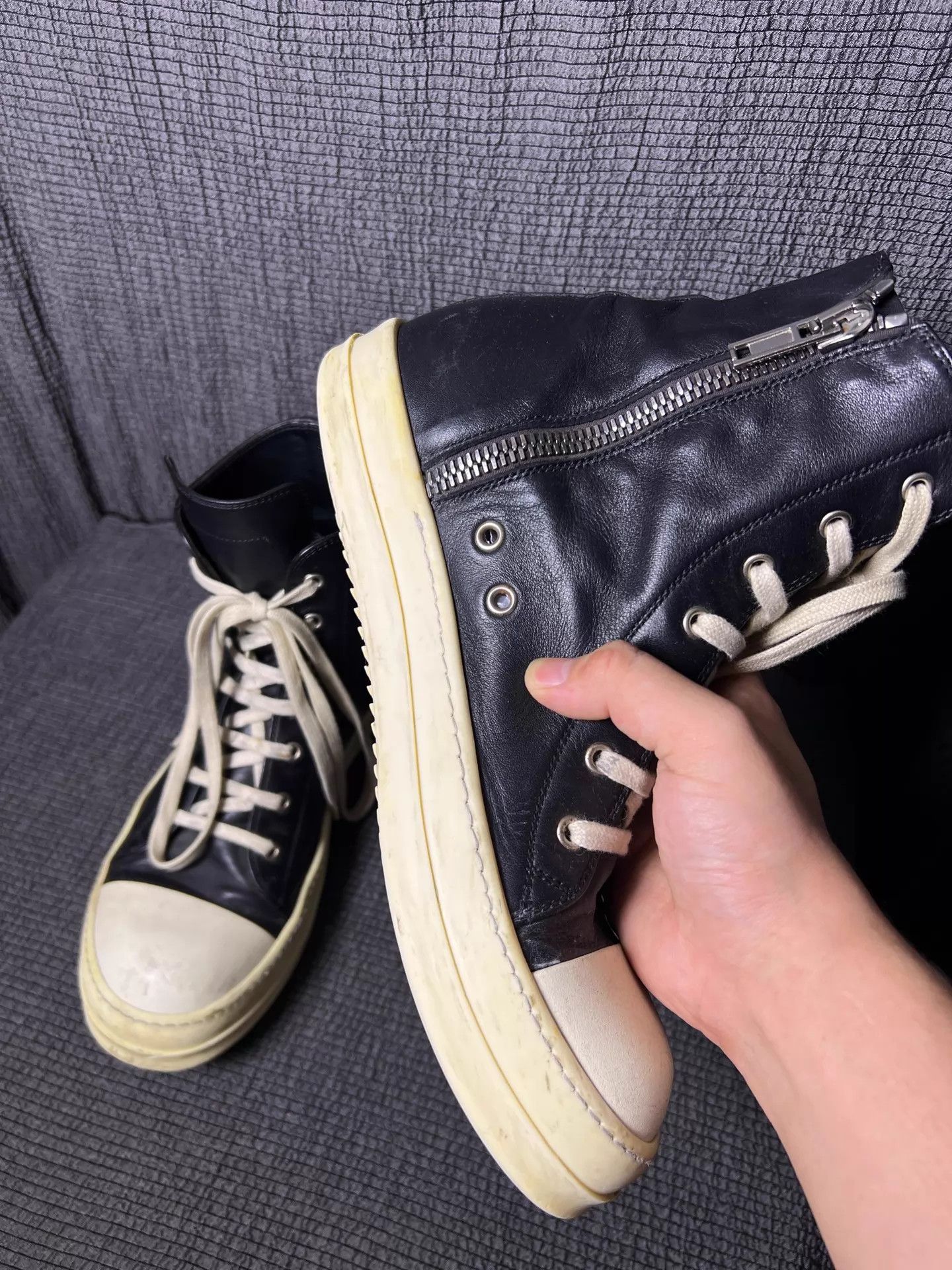 Rick Owens Rick Owens 17ss Black & White Leather High Top Big Converse Size US 9 / EU 42 - 3 Thumbnail