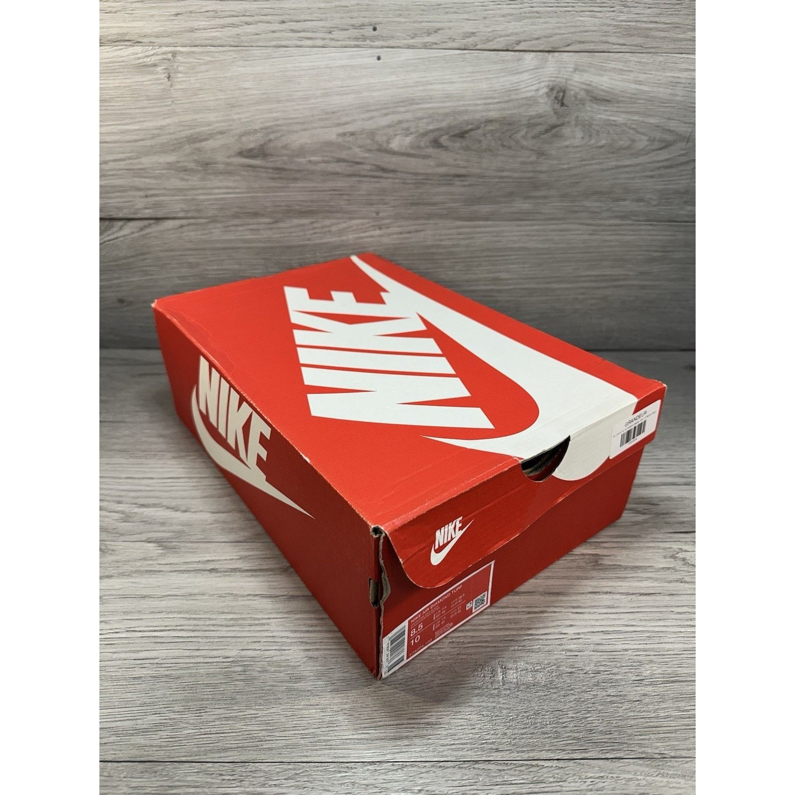 Nike Nike Air Diamond Turf 49ers 2025 - Size 8.5 Size US 8.5 / EU 41-42 - 9 Thumbnail