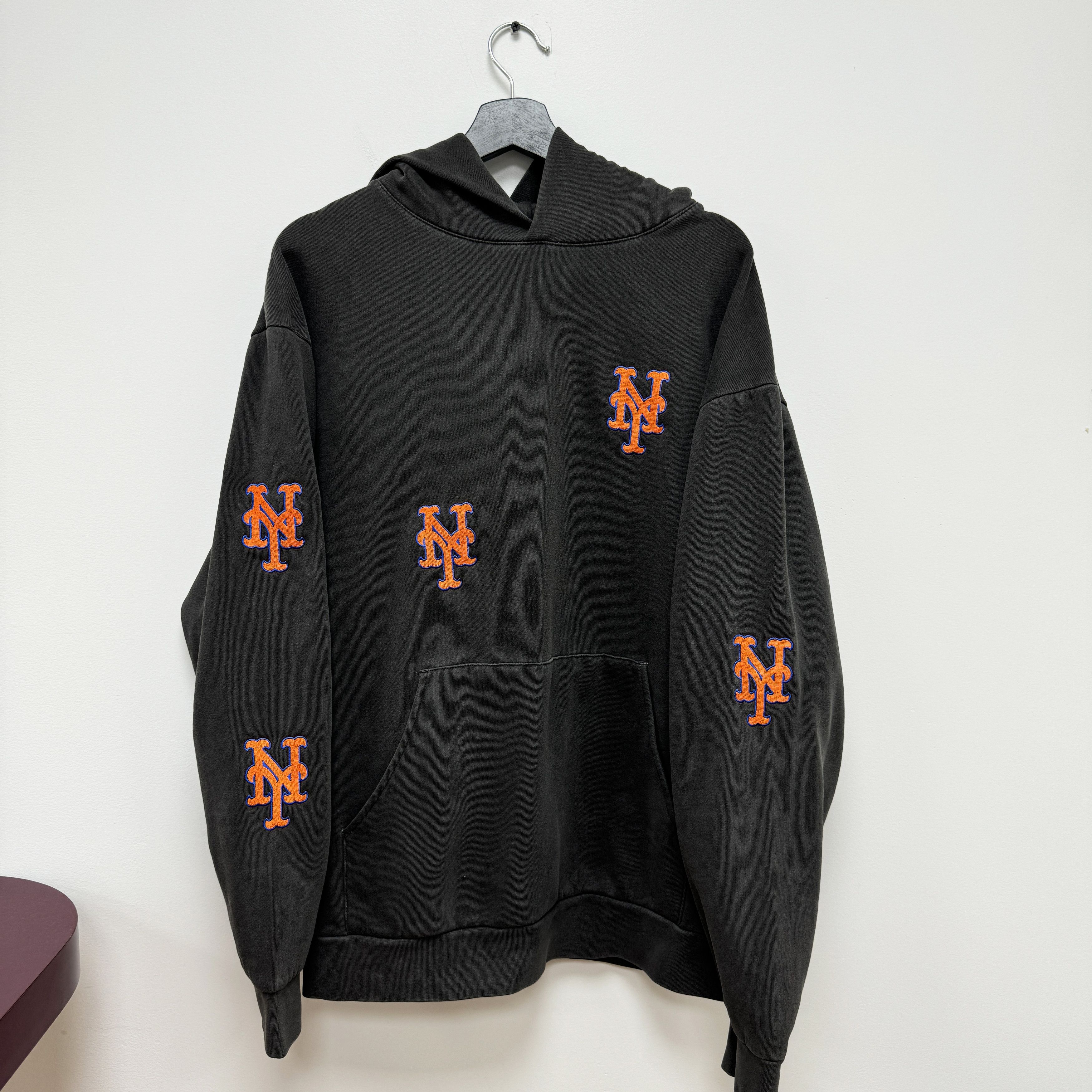 Kith × MLB Kith x MLB NY Mets Hayes Chenille Hoodie | Grailed