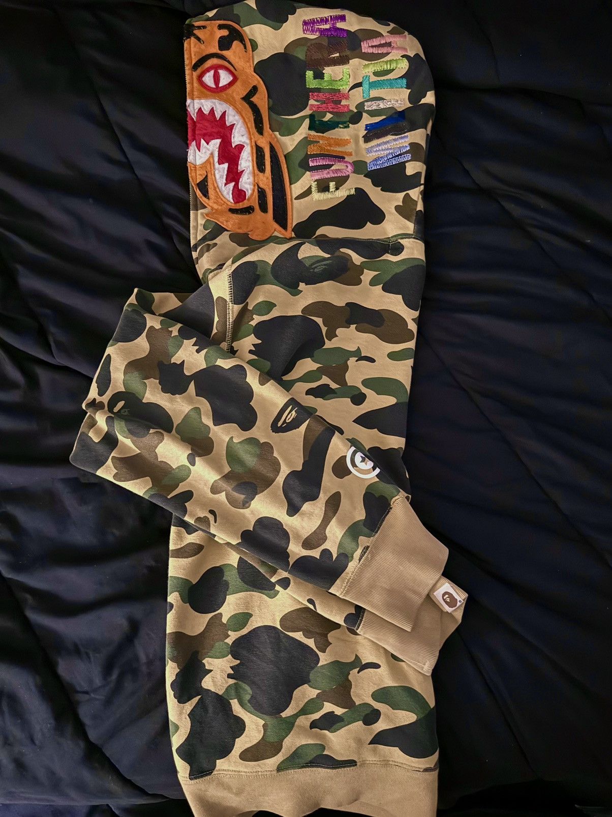 Bape 1st Camo Tiger Full Zip Hoodie Size US L / EU 52-54 / 3 - 2 Thumbnail