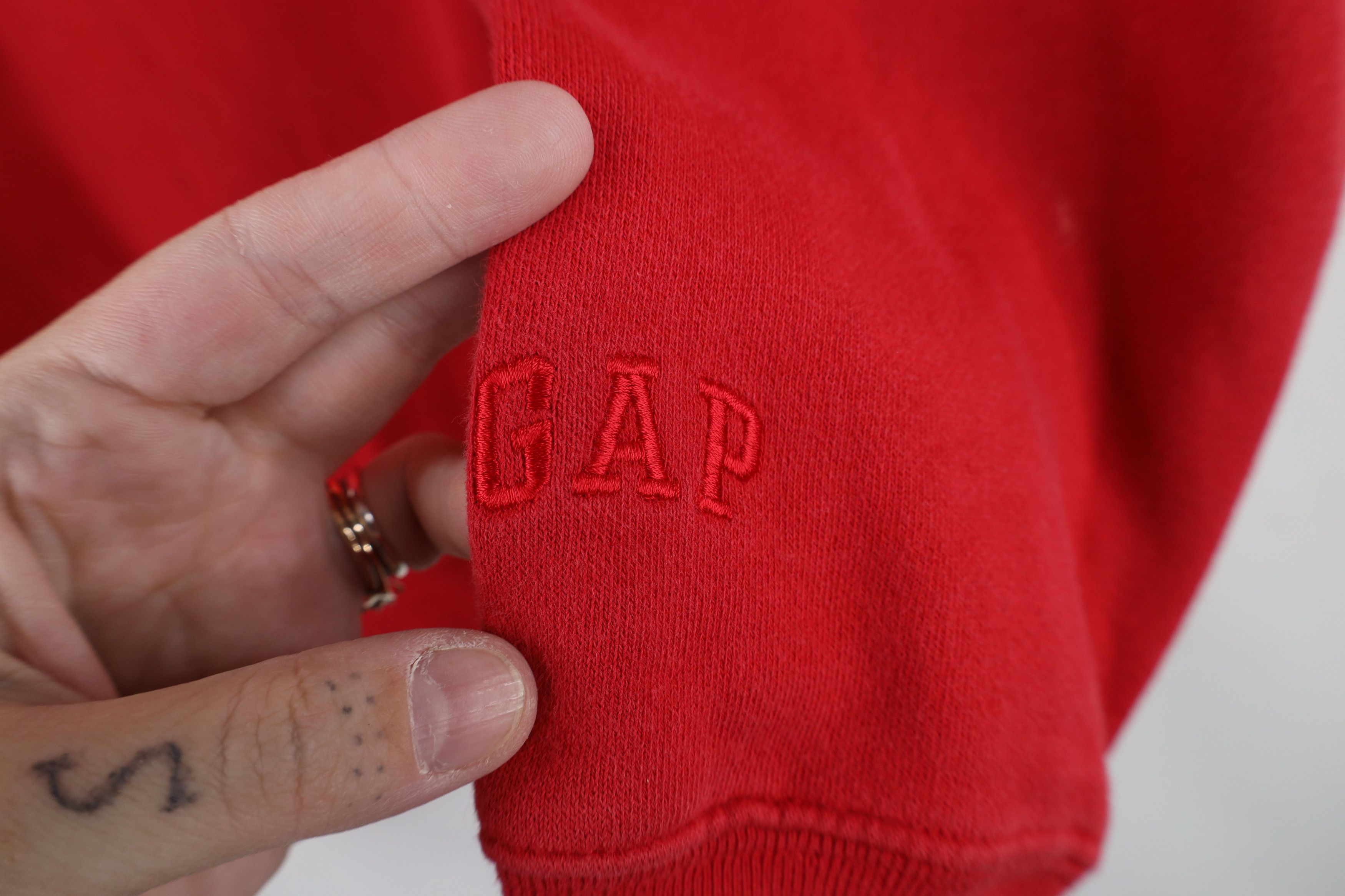 Gap Vintage 90s Gap Faded Spell Out Crewneck Sweatshirt Red Size XXL / US 16-18 / IT 52-54 - 4 Thumbnail