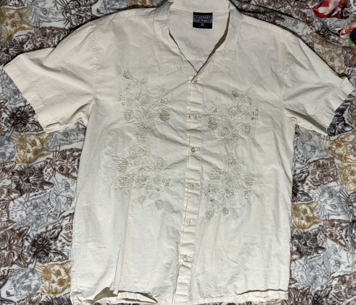 Vintage Hawaii Embroidered Button up Size US XL / EU 56 / 4 - 1 Thumbnail