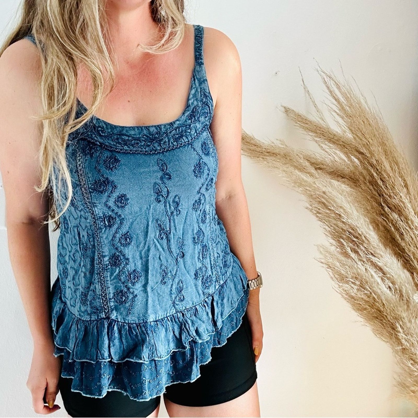 Vintage VINTAGE Cute Options Blue Denim Chambray Ruffle Tank Top Size M / US 6-8 / IT 42-44 - 4 Thumbnail
