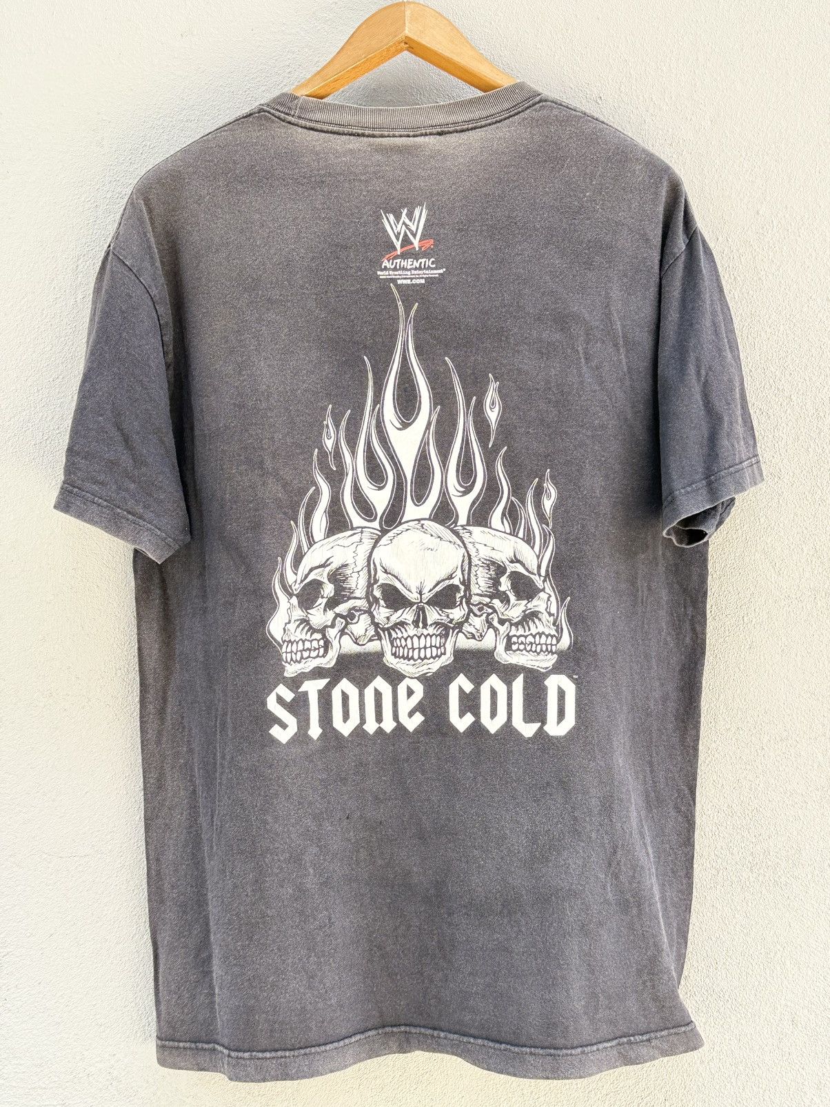 WWF Thrashed Vintage Stone Cold Flame Wrestling Sun Faded Tee Size US L / EU 52-54 / 3 - 1 Thumbnail
