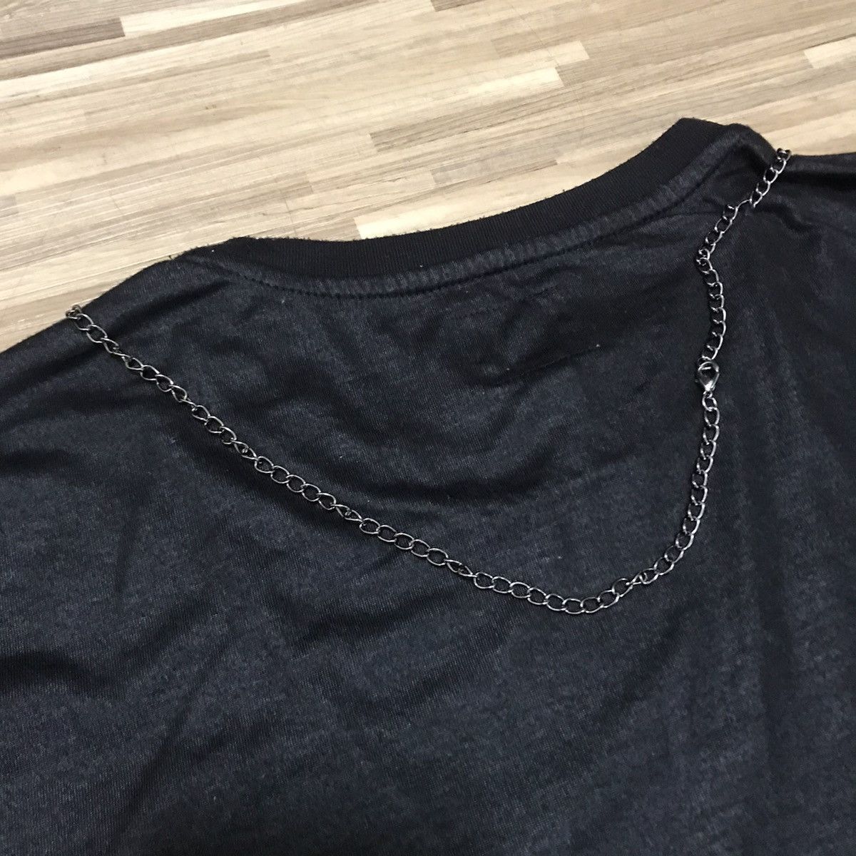 Guess GUESS LOS ANGELES CHAINED DISIGNER RARE TEE Size M / US 6-8 / IT 42-44 - 10 Thumbnail