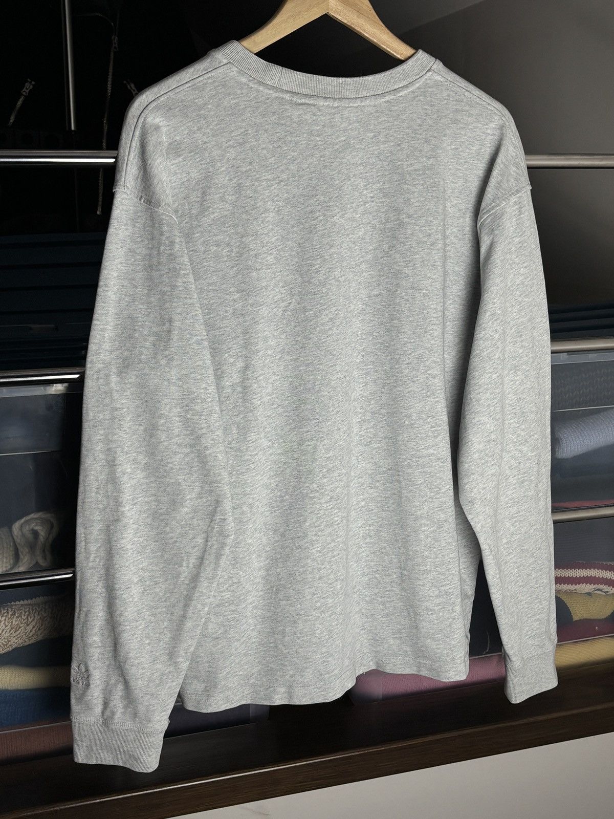 Adidas Adidas Humanrace Pharrell Williams grey logo sweatshirt Size US L / EU 52-54 / 3 - 6 Thumbnail