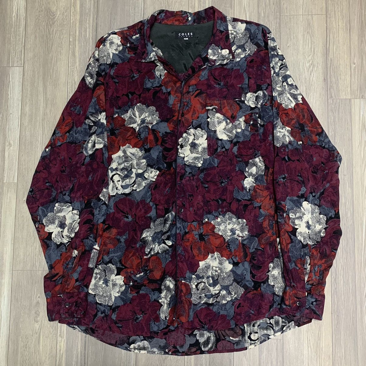 image of Vintage Coles London Flower Printed Open Collar Button Up Shirt in Wine, Men's (Size XL)