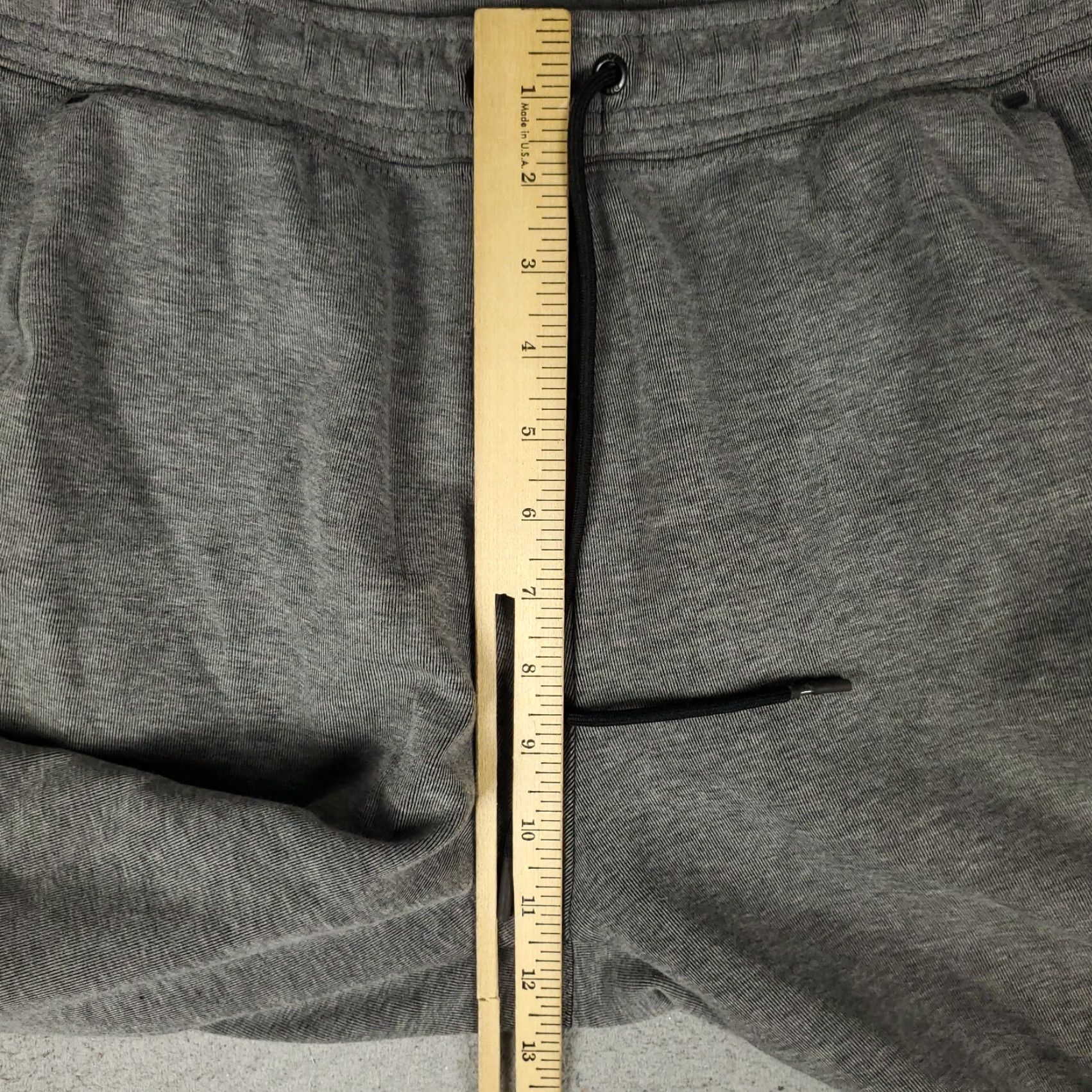 Nike Nike Pants Mens Medium Gray Swoosh Jogger Sweatpants - Regular Tapered Fit, Pockets, Activewear, Casual, Sports, Outdoor, Athletic Size US 31 - 4 Thumbnail