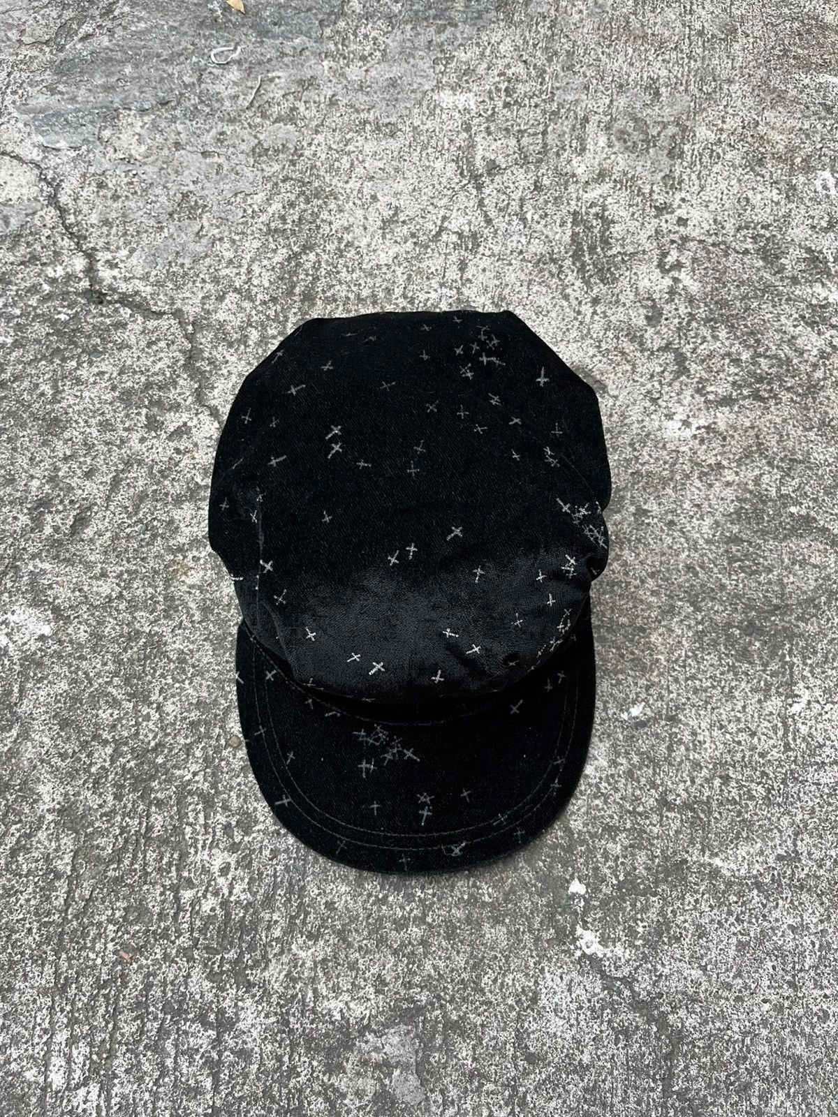 Japanese Brand × Undercover Undercover AW02 Velour Cross Pattern Hat Size ONE SIZE - 7 Thumbnail