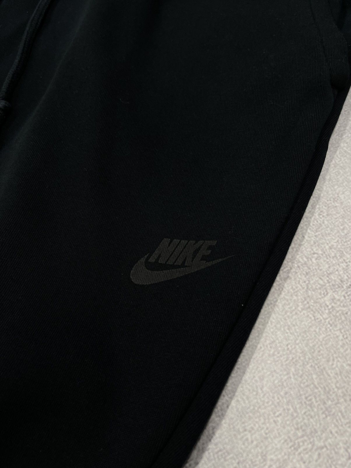 Nike Mens Nike Tech Fleece Black Sweatpants Drill Y2K ACG TN Size US 34 / EU 50 - 4 Thumbnail