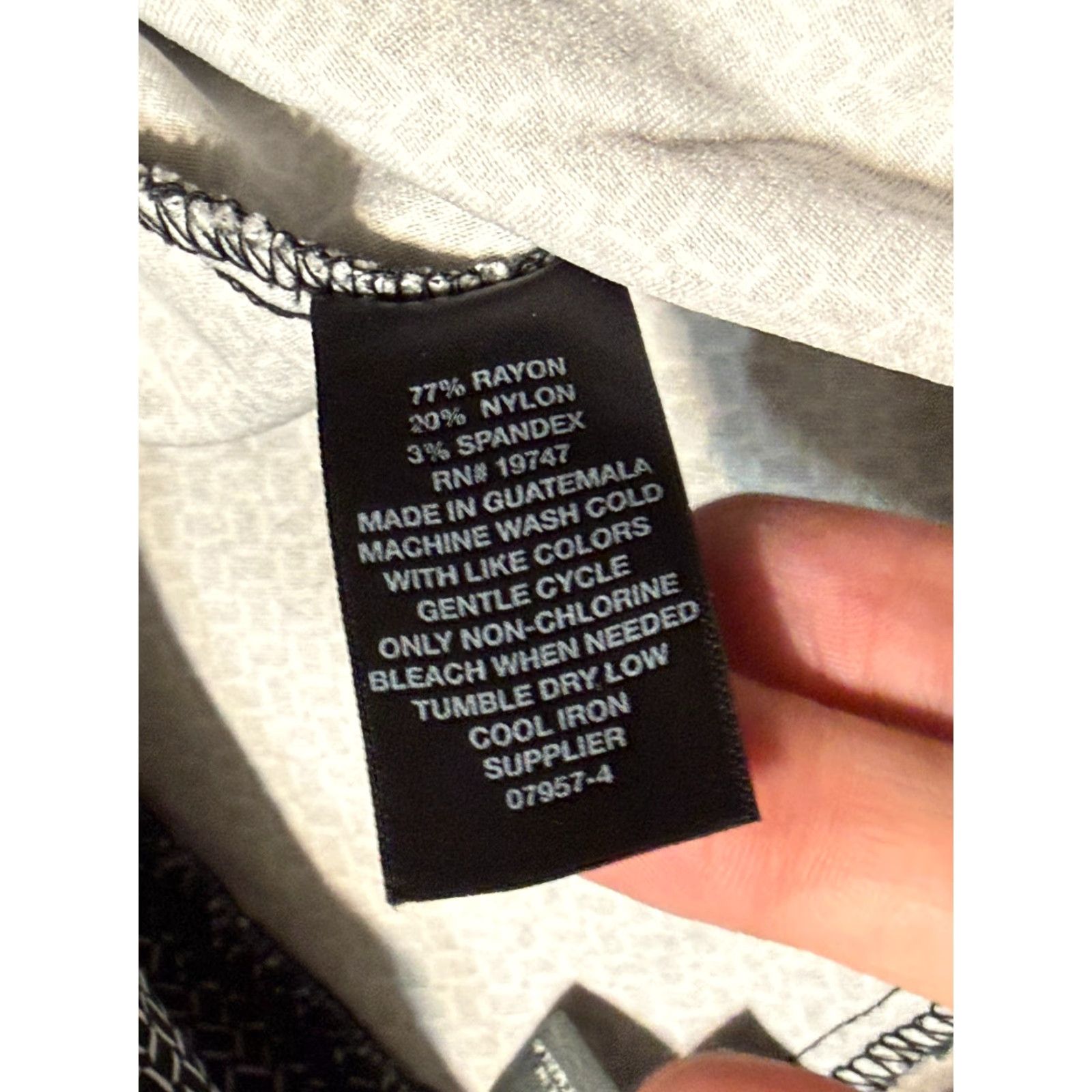 Worthington Worthington Pants Women's Size 12 Black White Skinny High Rise Pull On Jeans? Size 34" / US 12 / IT 48 - 6 Thumbnail