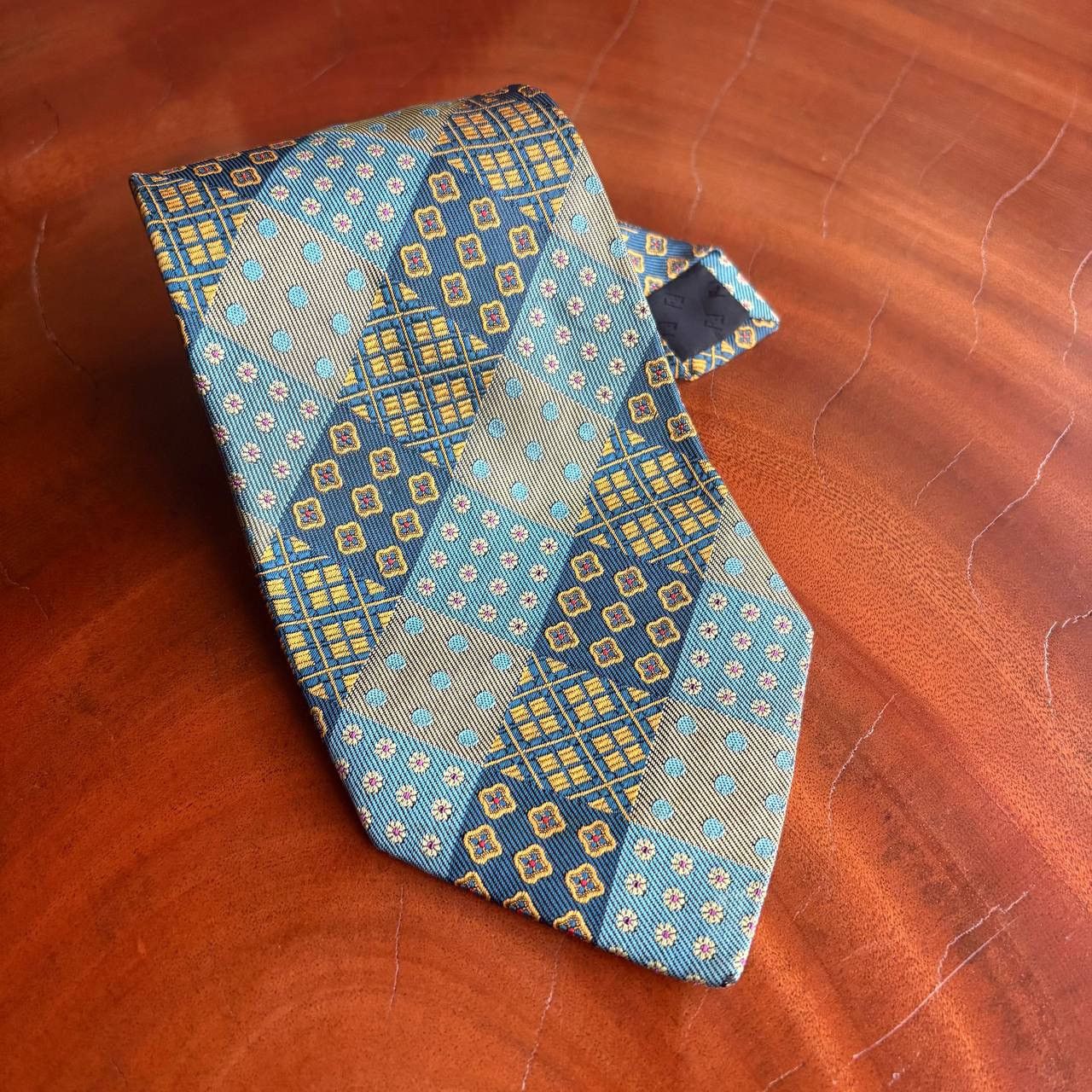 Fendi Vintage Fendi Silk Neck Tie Geometric And Floral Pattern Size ONE SIZE - 1 Thumbnail
