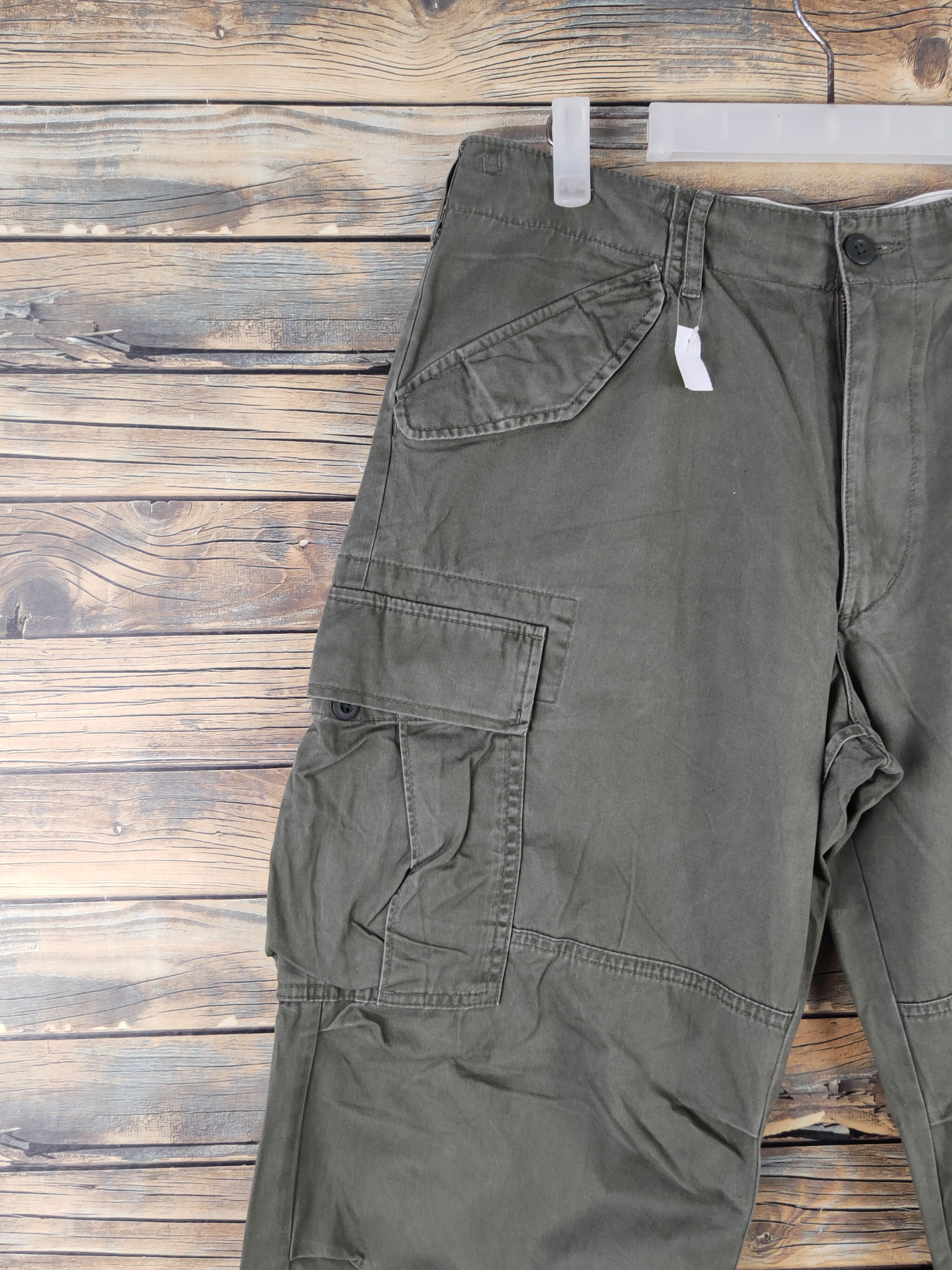 Japanese Brand DL Uniqlo Dark Olive Multipocket Cargo Pants #1943 Size US 32 / EU 48 - 3 Thumbnail