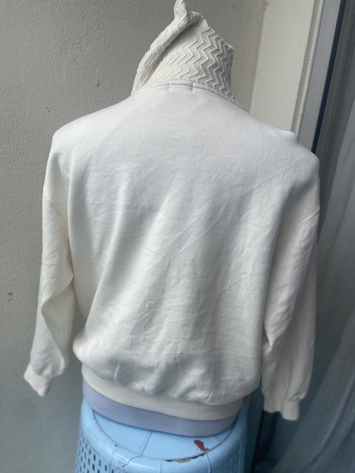 Guess Vintage Guess Turtleneck Sweatshirt Size US L / EU 52-54 / 3 - 2 Thumbnail