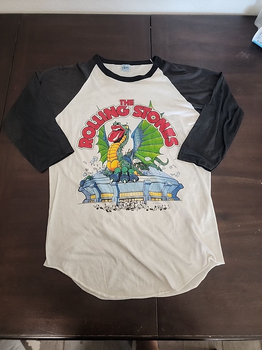 Band Tees VINTAGE ROLLING STONES 1980 TOUR RAGLAN TSHIRT Size US L / EU 52-54 / 3 - 2 Thumbnail