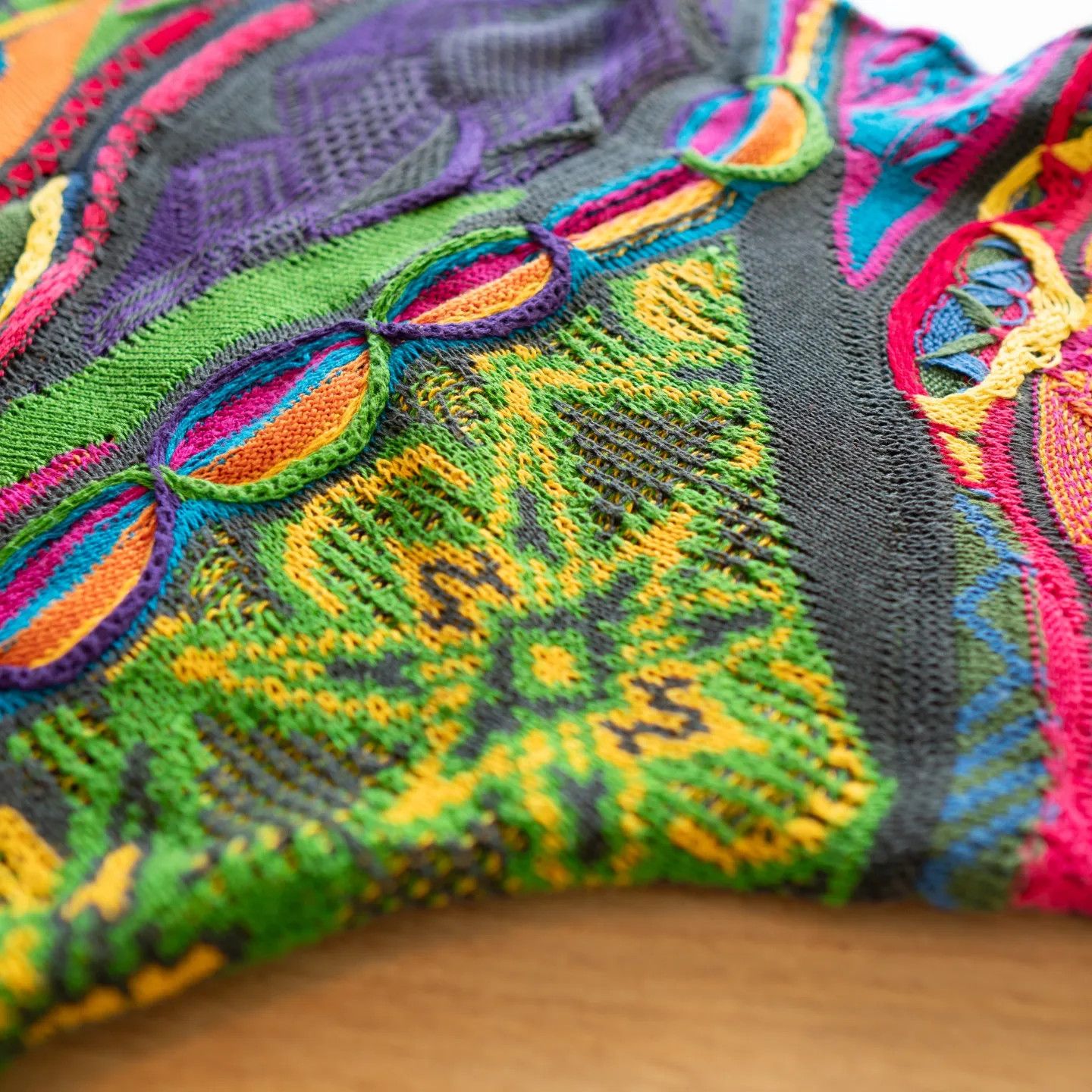 Coogi × Vintage Vintage 1990's COOGI Sweater size large RARE! Size US L / EU 52-54 / 3 - 4 Thumbnail