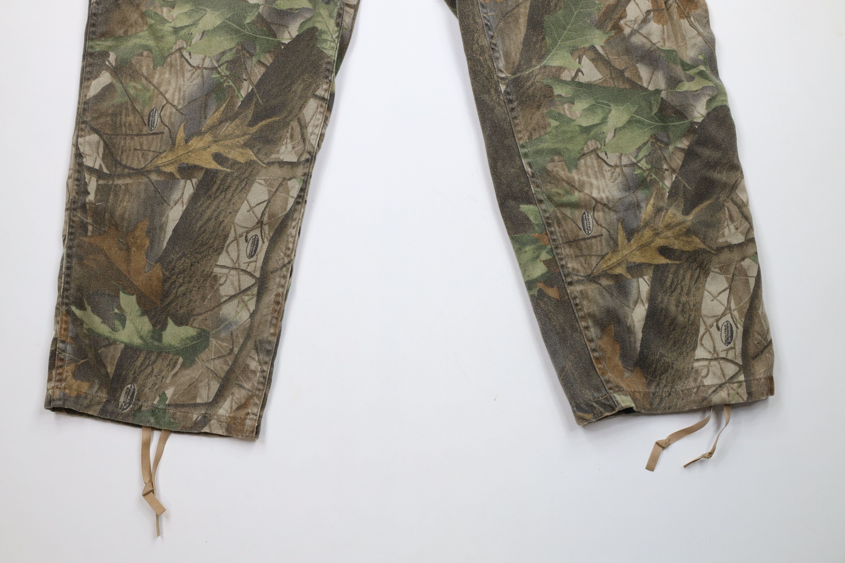Cabelas × Vintage Vintage 90s Cabelas Realtree Camouflage Wide Leg Cargo Pants Size US 42 / EU 58 - 4 Thumbnail