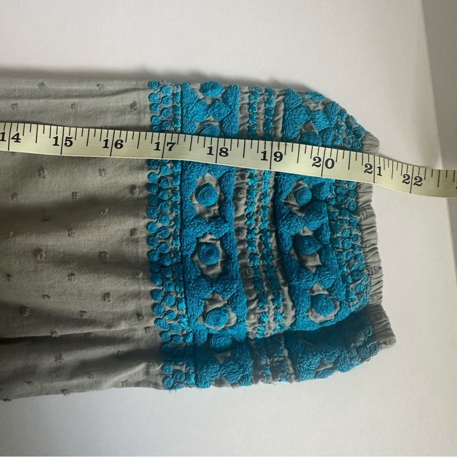 Other RUNGOLEE Gray Textured Blue Embroidered Accent Blouse Small Size S / US 4 / IT 40 - 8 Thumbnail