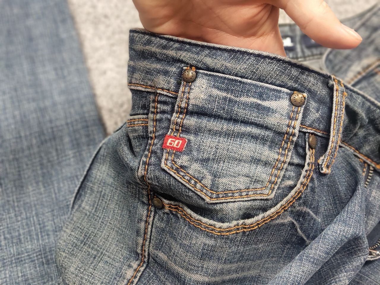 Miss Sixty Vintage Miss Sixty Y2K Style Eden Faded Denim Straight Jeans Size 31" - 15 Thumbnail