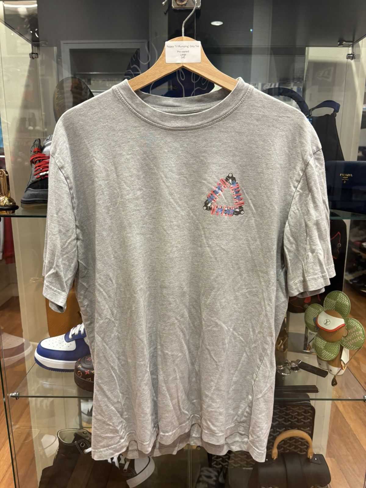 Palace Palace Tri Pumping Tee Size US L / EU 52-54 / 3 - 1 Thumbnail
